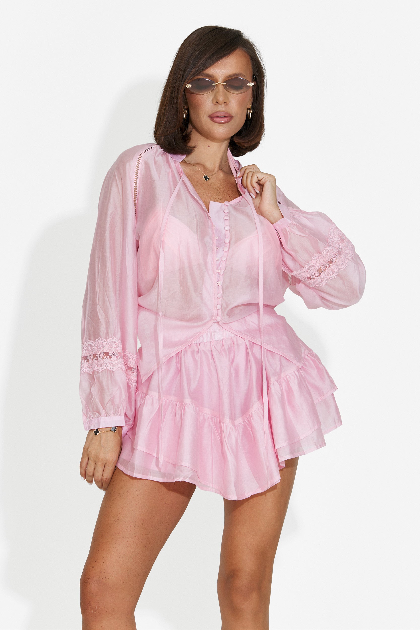 Conjunto de mujer con falda pantalón rosa Rosena Bogas