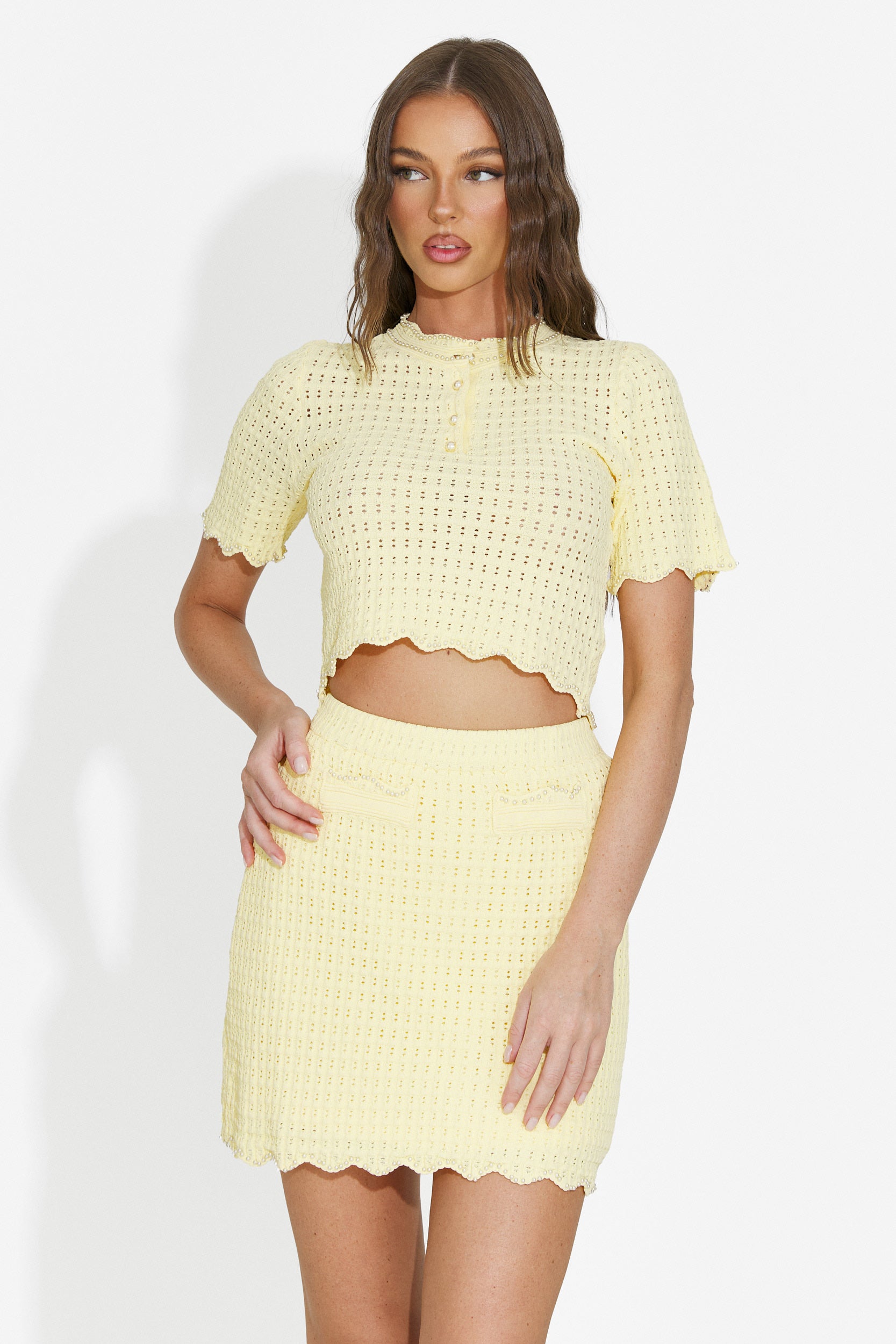 Ensemble femme avec jupe courte jaune Adiania Bogas