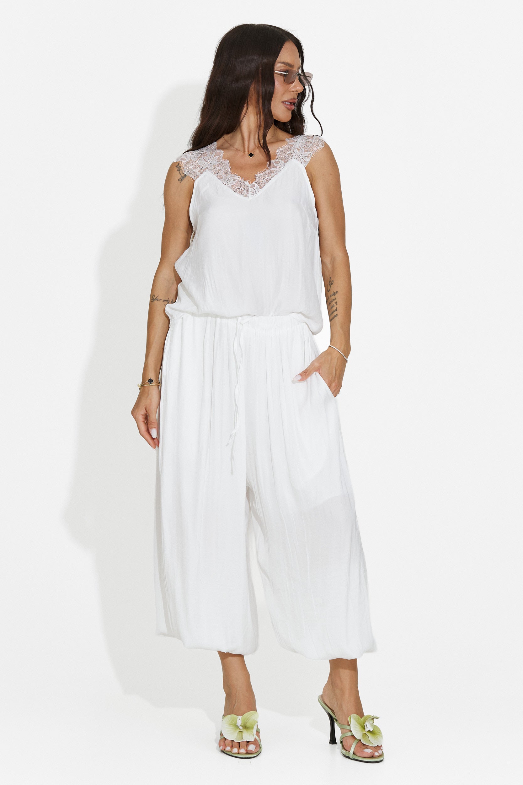 Conjunto de mujer con pantalones largos blanco Anaelia Bogas