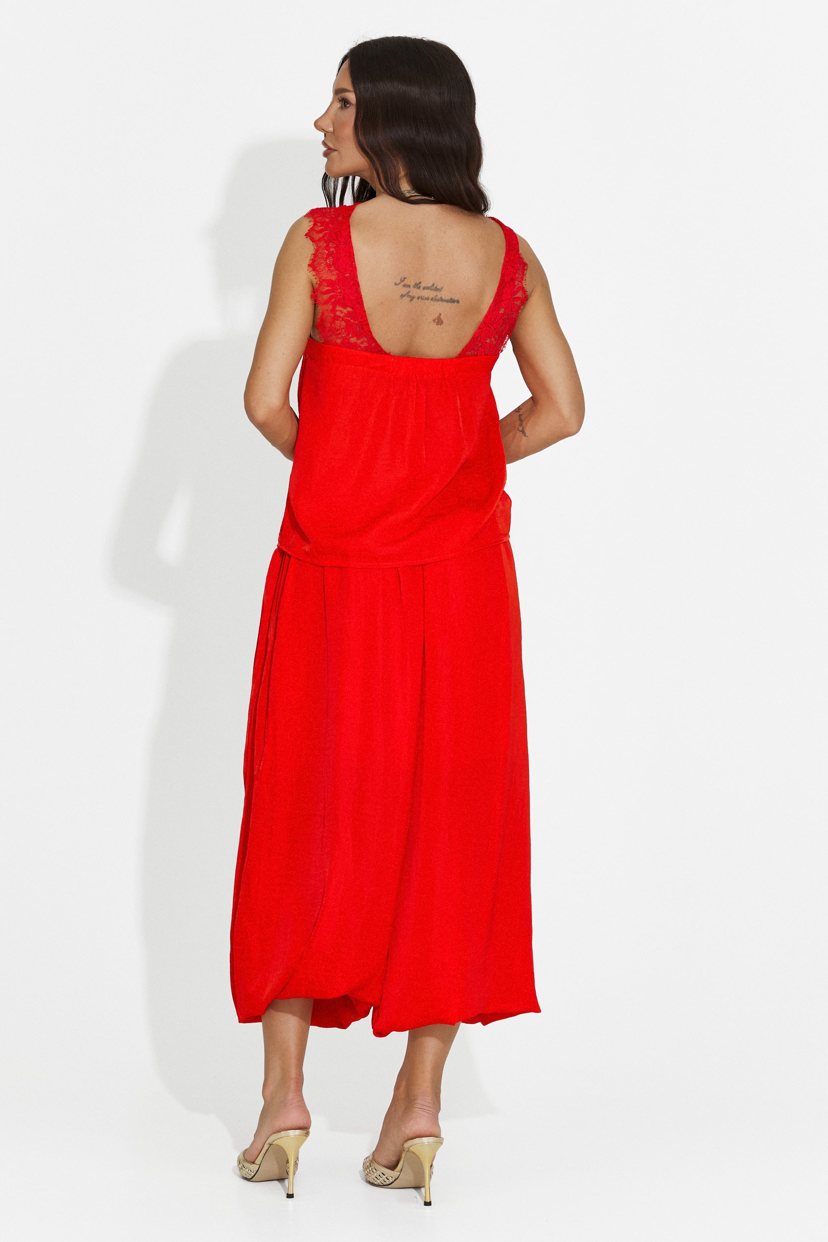Conjunto de mujer con pantalones largos rojo Anaelia Bogas