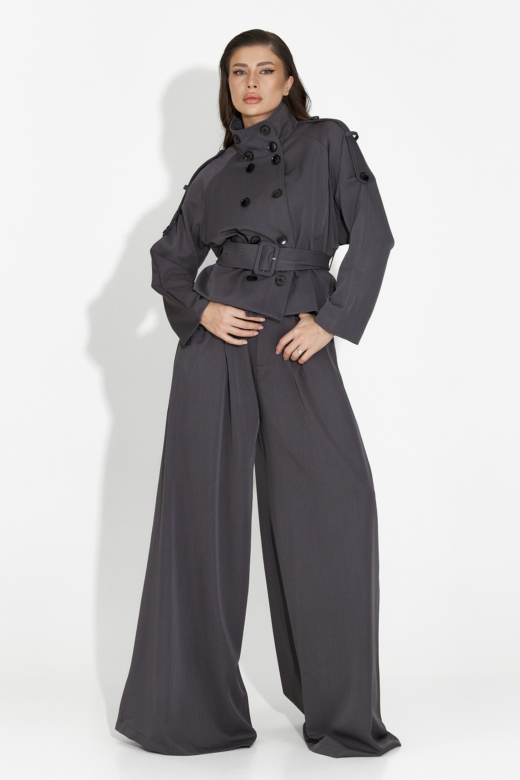 Élégant costume gris Belora Bogas pour femmes