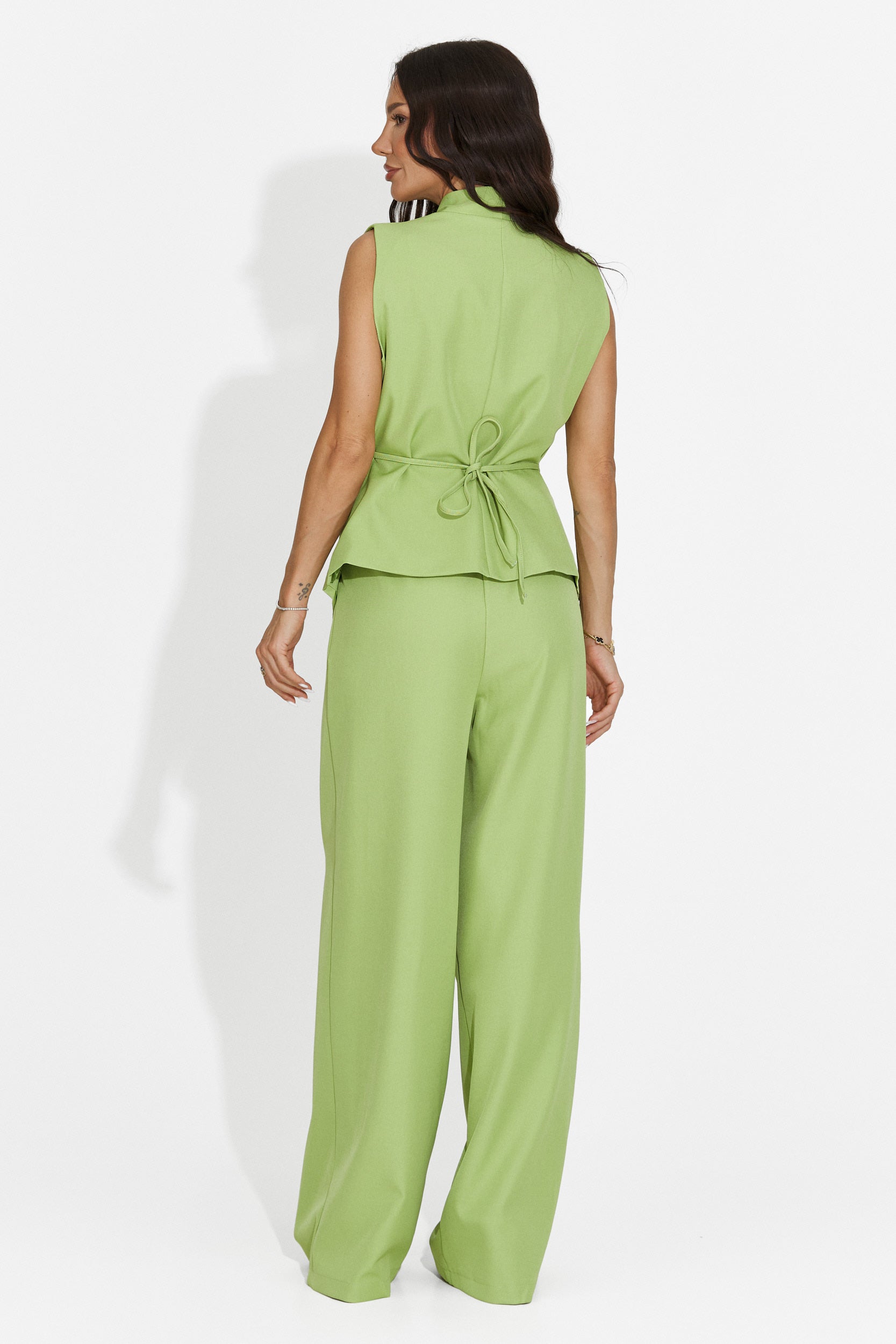 Women's suit vest + green pants Chelora Bogas