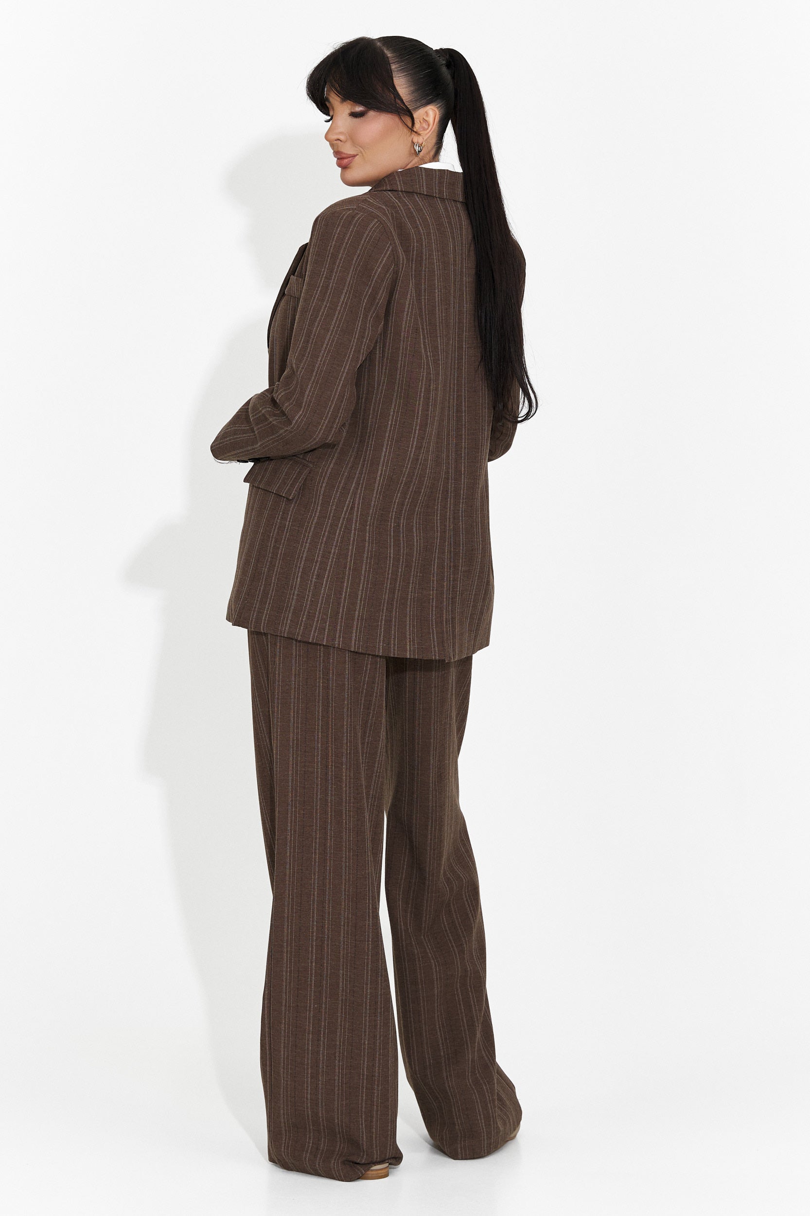 Damdräkt 3 delar kavaj + byxor + slips brun Anhelica Bogas