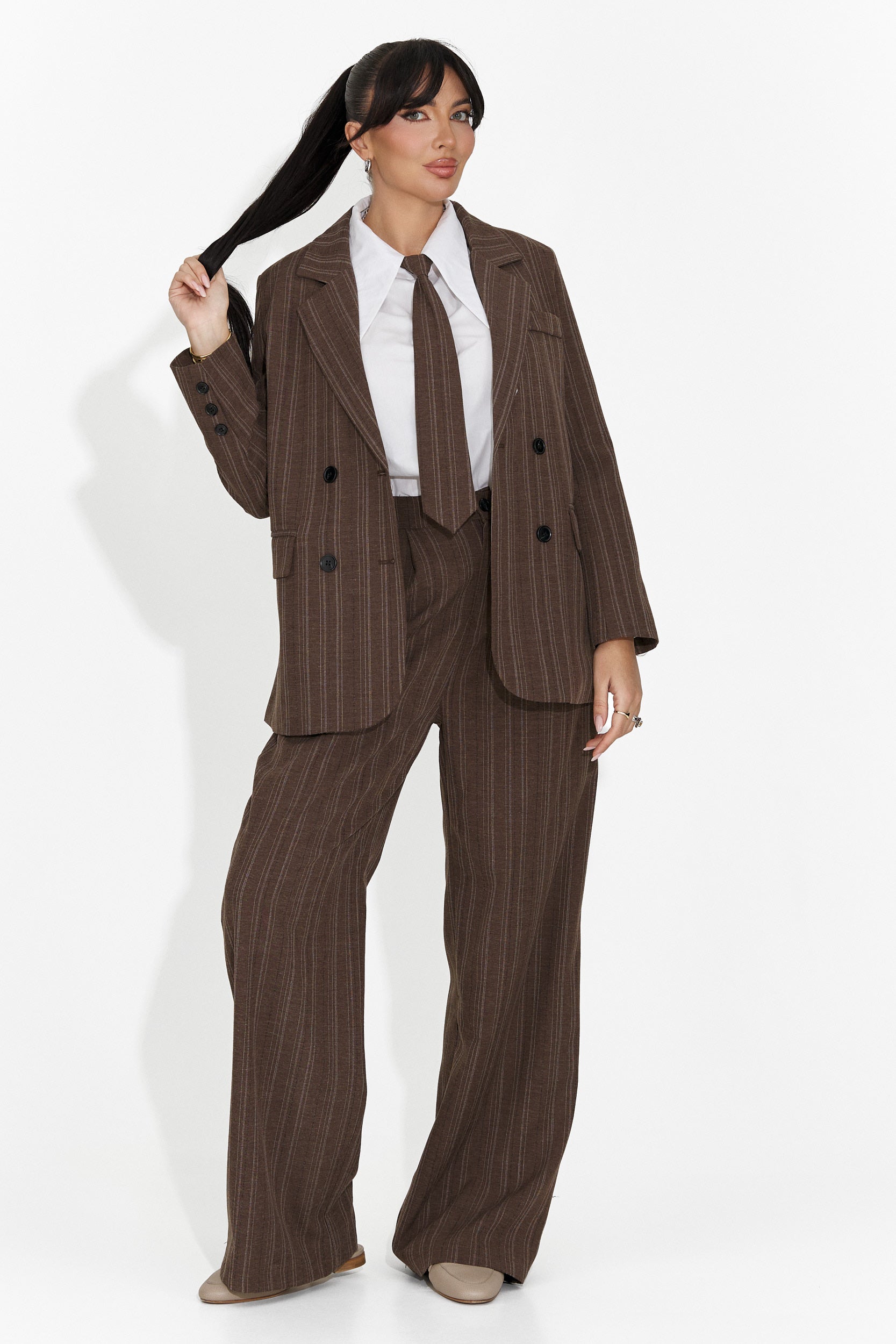 Damdräkt 3 delar kavaj + byxor + slips brun Anhelica Bogas