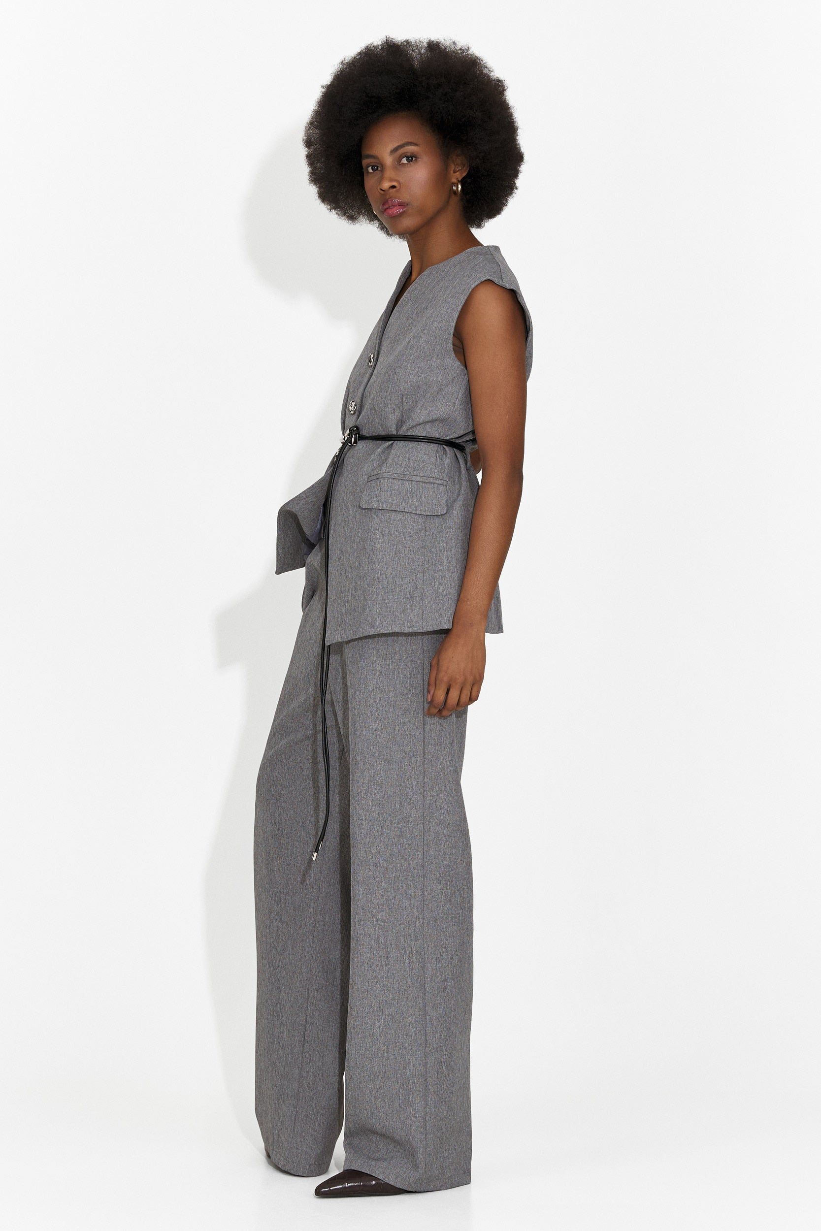 Avilma Bogas Dámsky Vestový Kostým + Sivé Nohavice