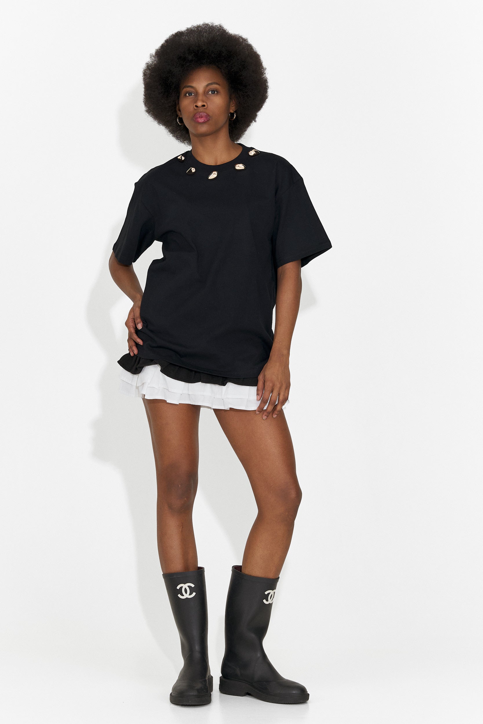 Černá ležérní sukně pro ženy od Helenia Bogas