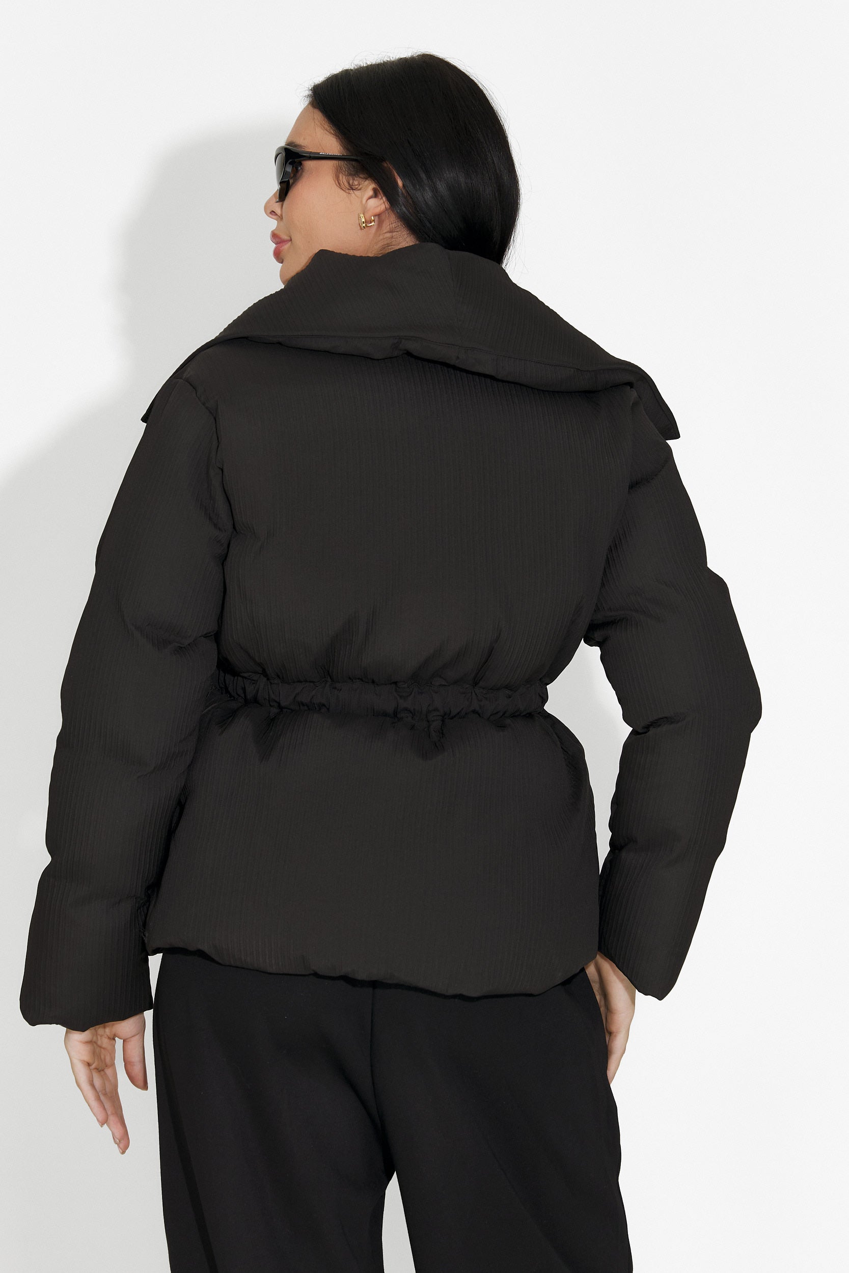 Veste Casual Noire pour Femmes d'Eonica Bogas