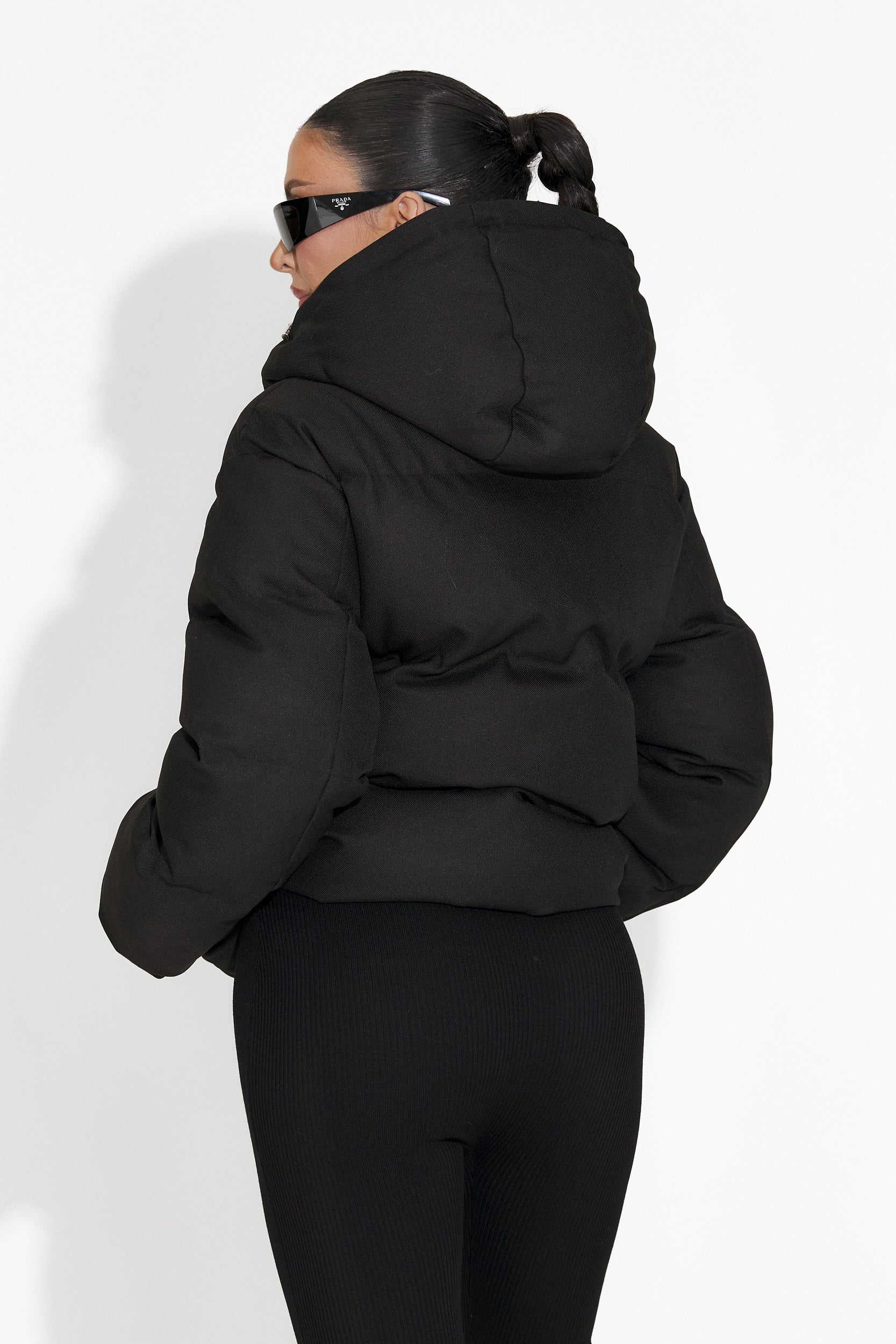 Veste Décontractée Noire pour Femmes de Luisana Bogas