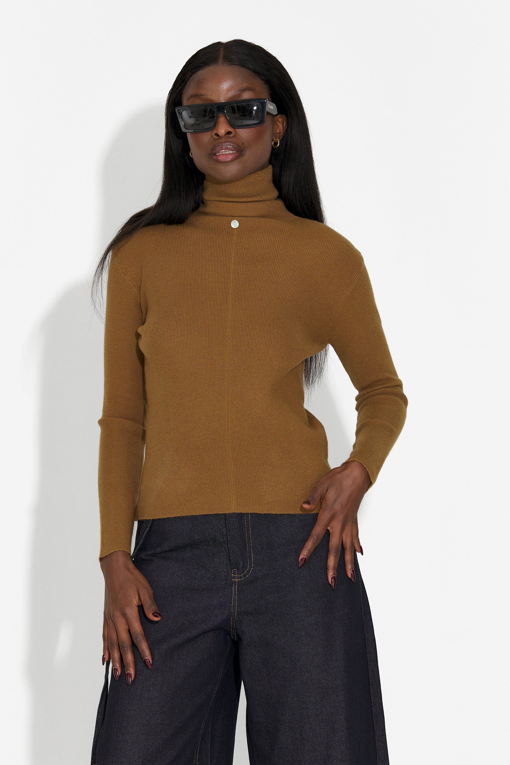 Golf damski casual brązowy Invera Bogas