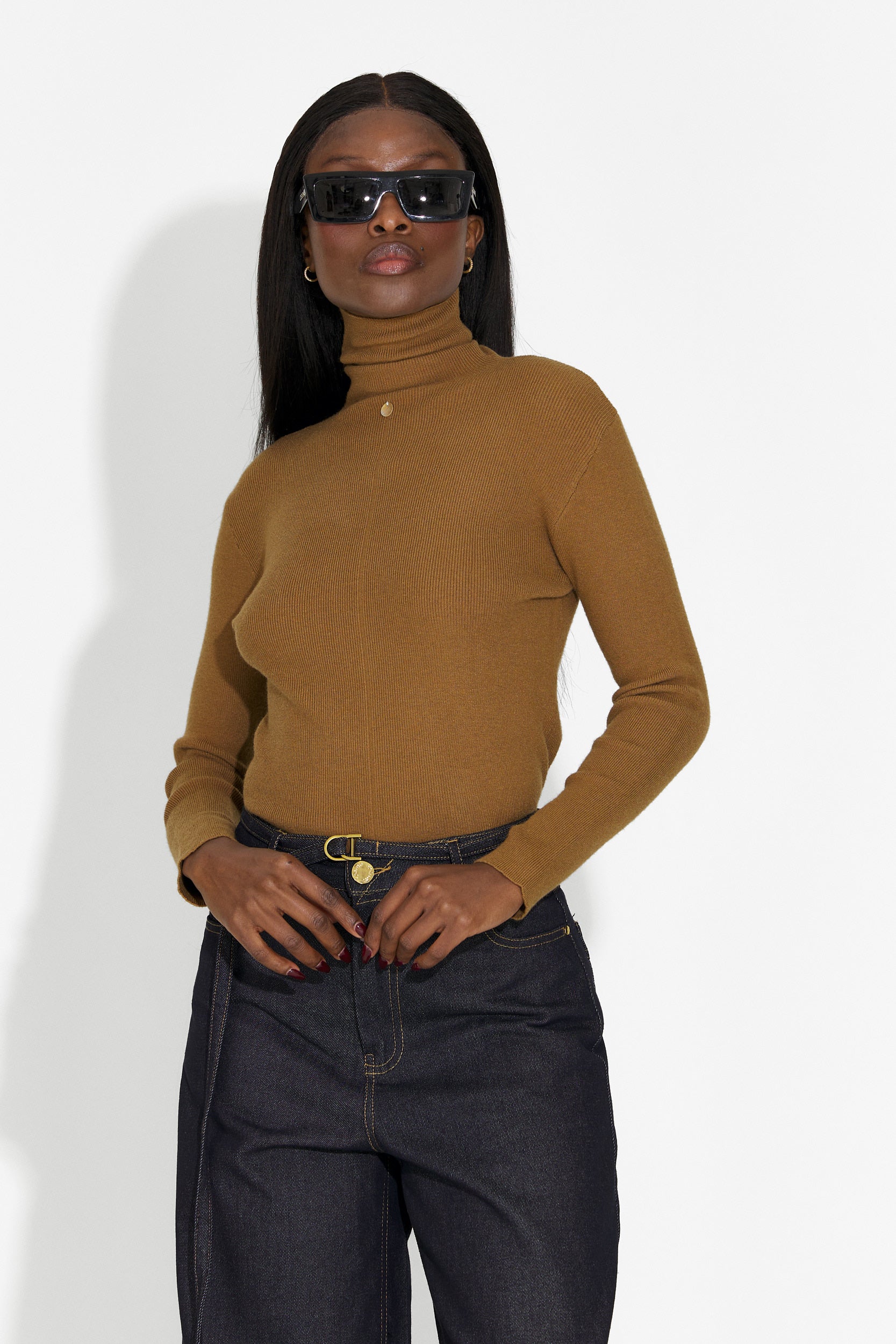 Golf damski casual brązowy Invera Bogas