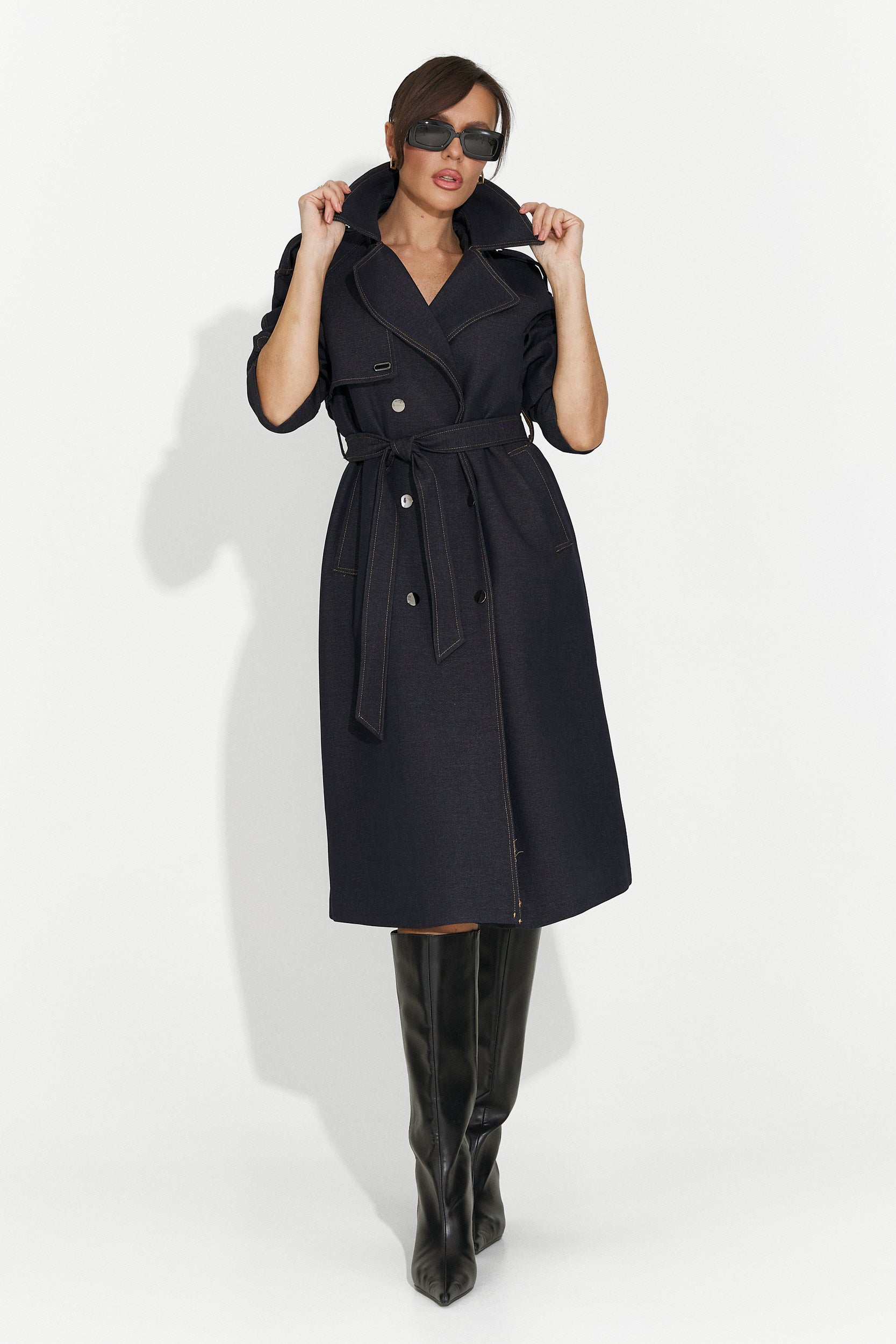 Κομψό γυναικείο παλτό μπλε σκούρο Nuvia Bogas