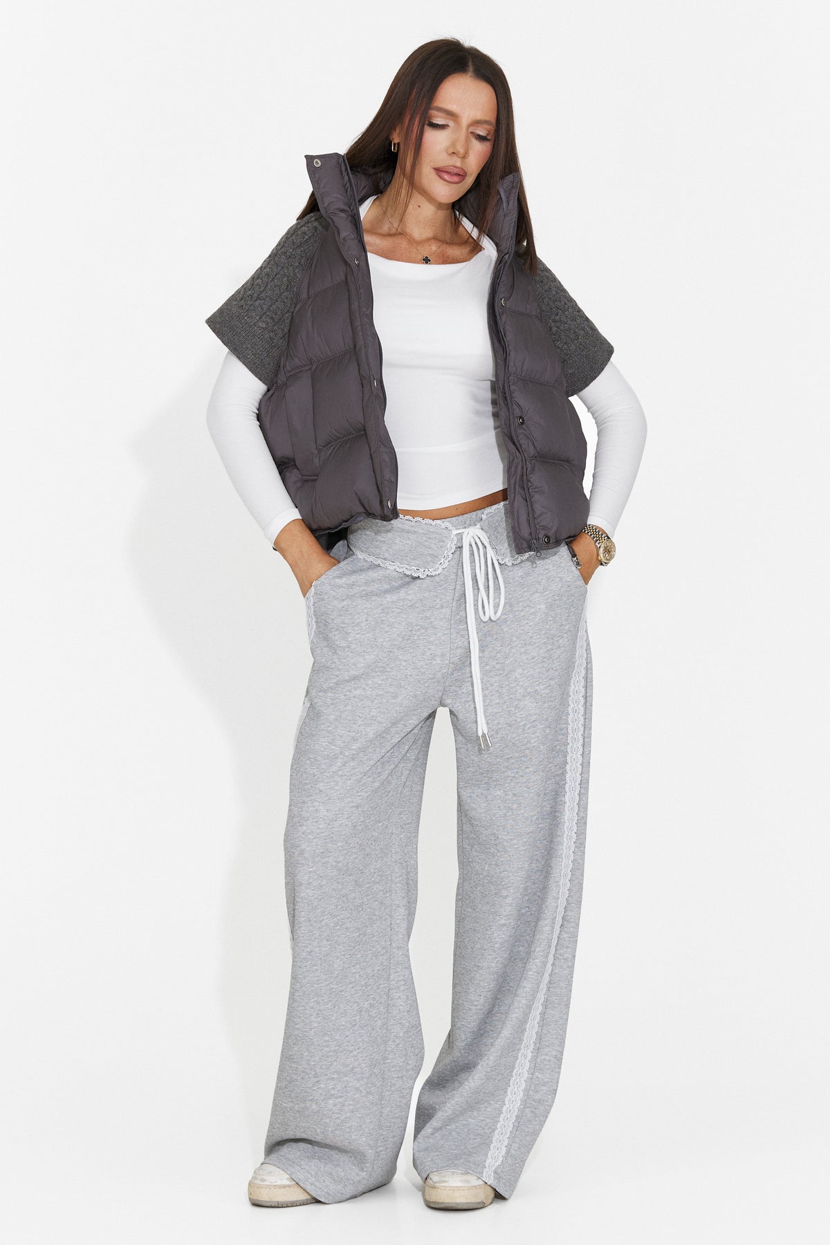 Pantaloni casual gri Nulenoa Bogas