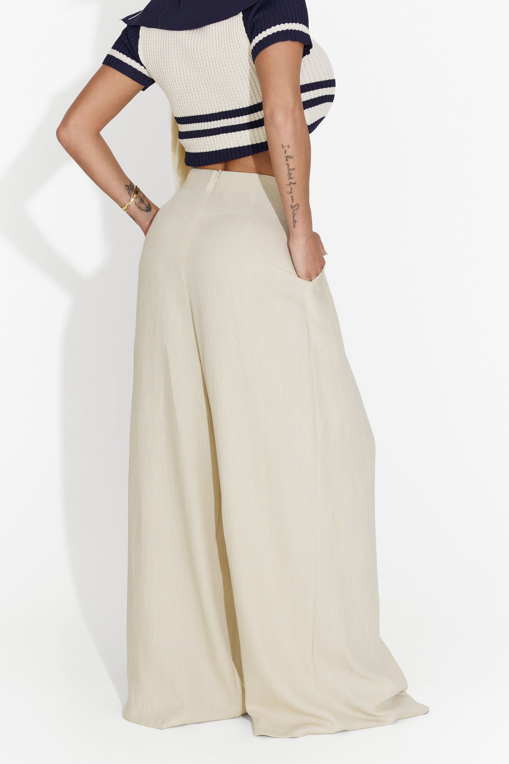 Beżowe spodnie damskie casual Miyana Bogas