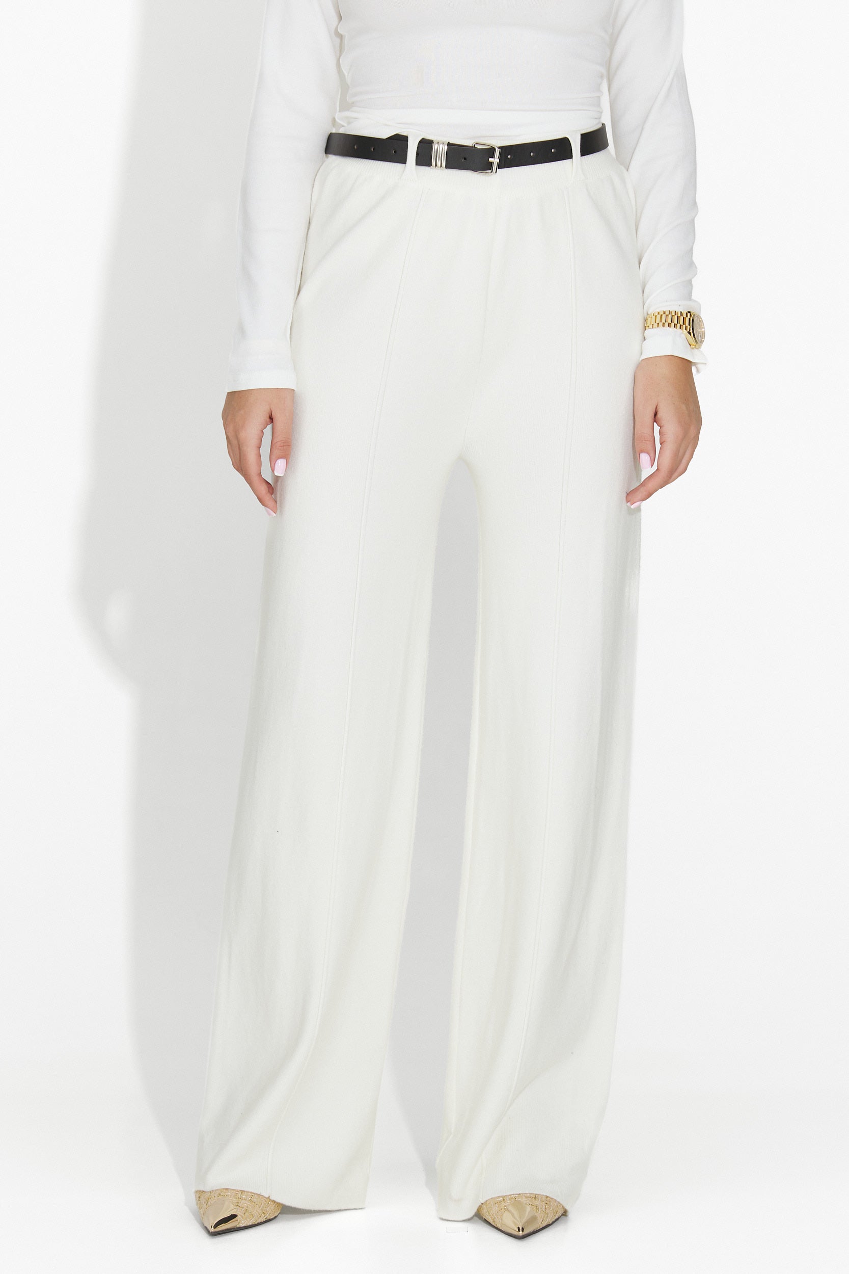 Beige casual dambyxor Pietrina Bogas