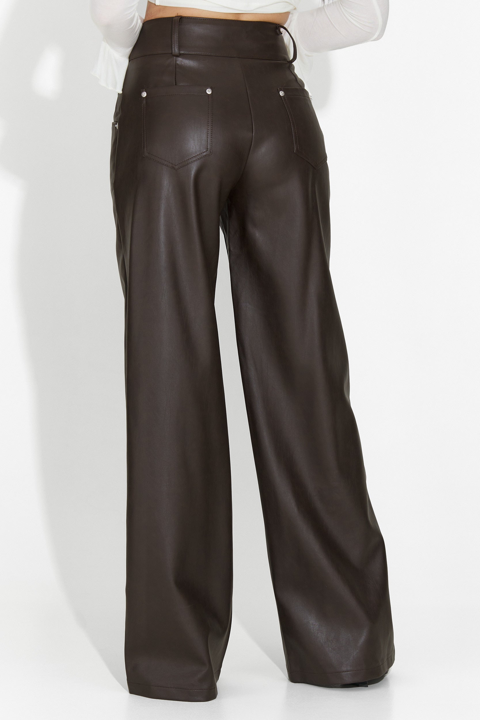 Κομψό γυναικείο παντελόνι καφέ Clorina Bogas