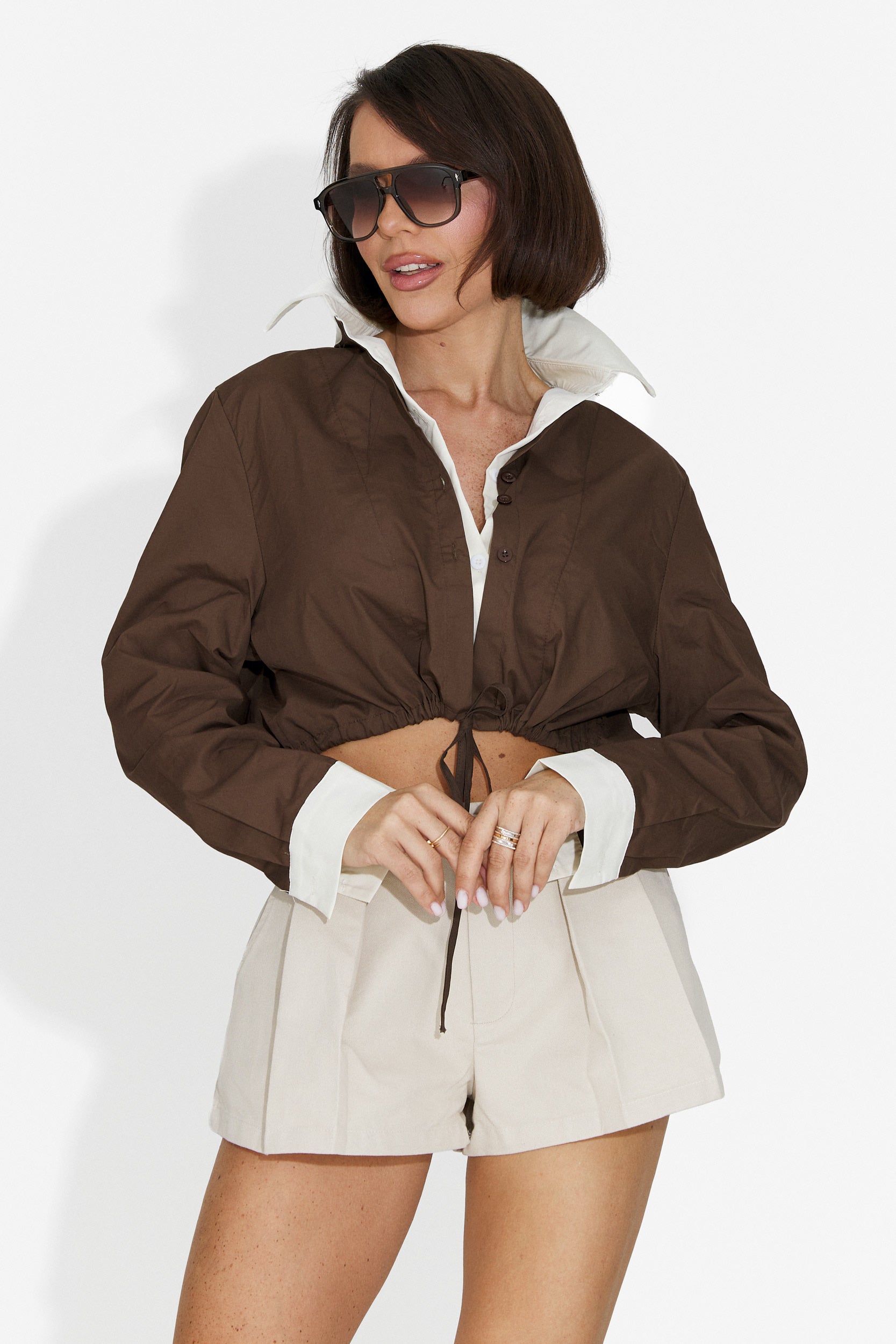 Beige Pfingstrosen Bogas Damen Shorts