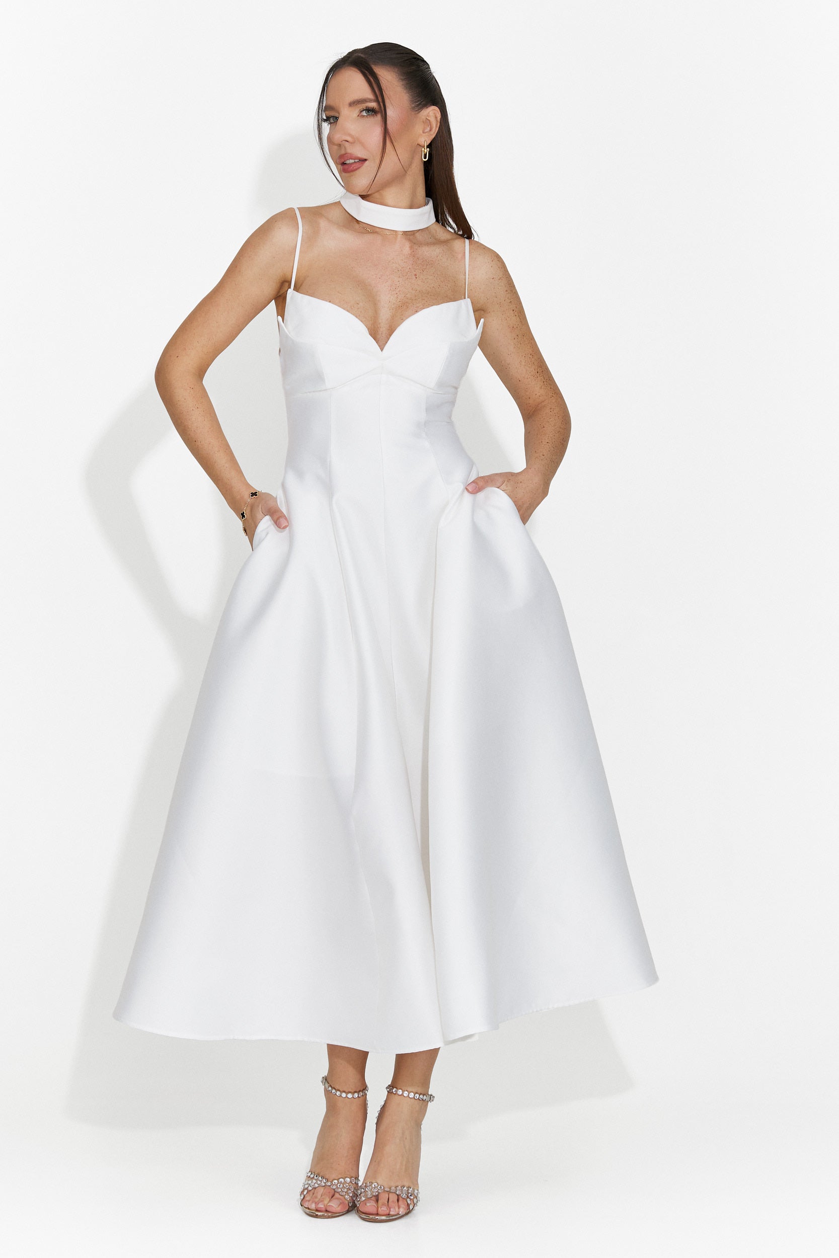 Langes weißes Damenkleid Coriza Bogas