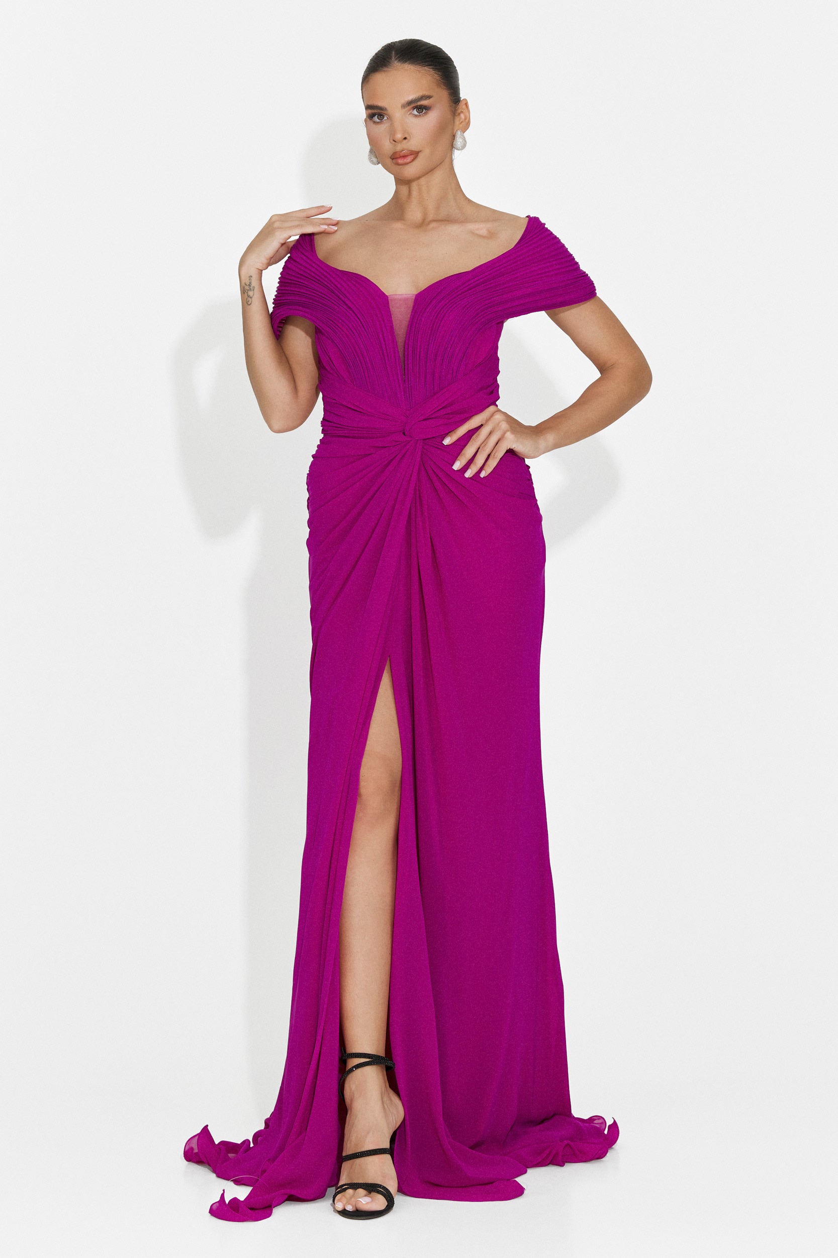 Emilias Bogas langes fuchsiafarbenes Damenkleid