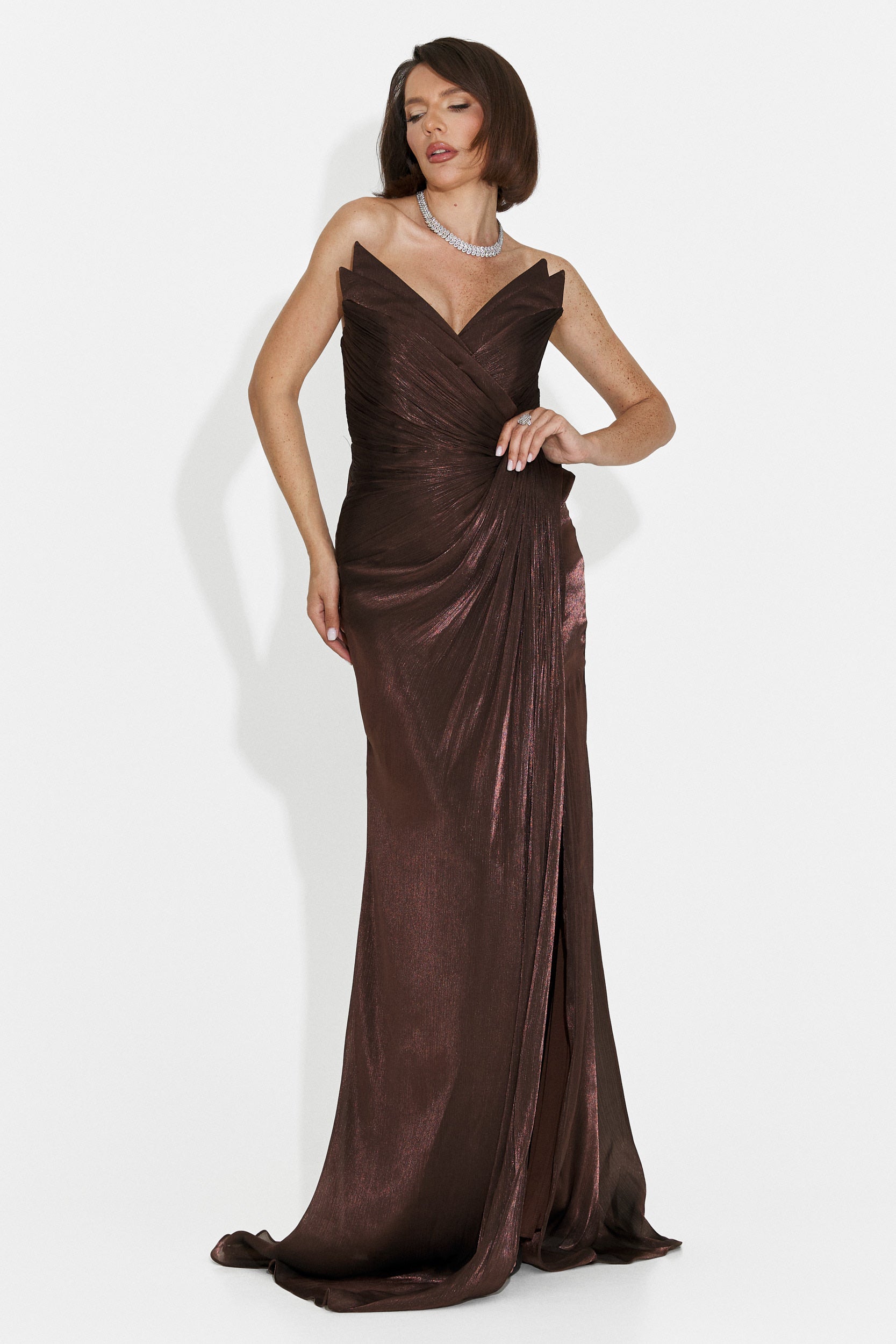 Tildas langes braunes Kleid für Frauen