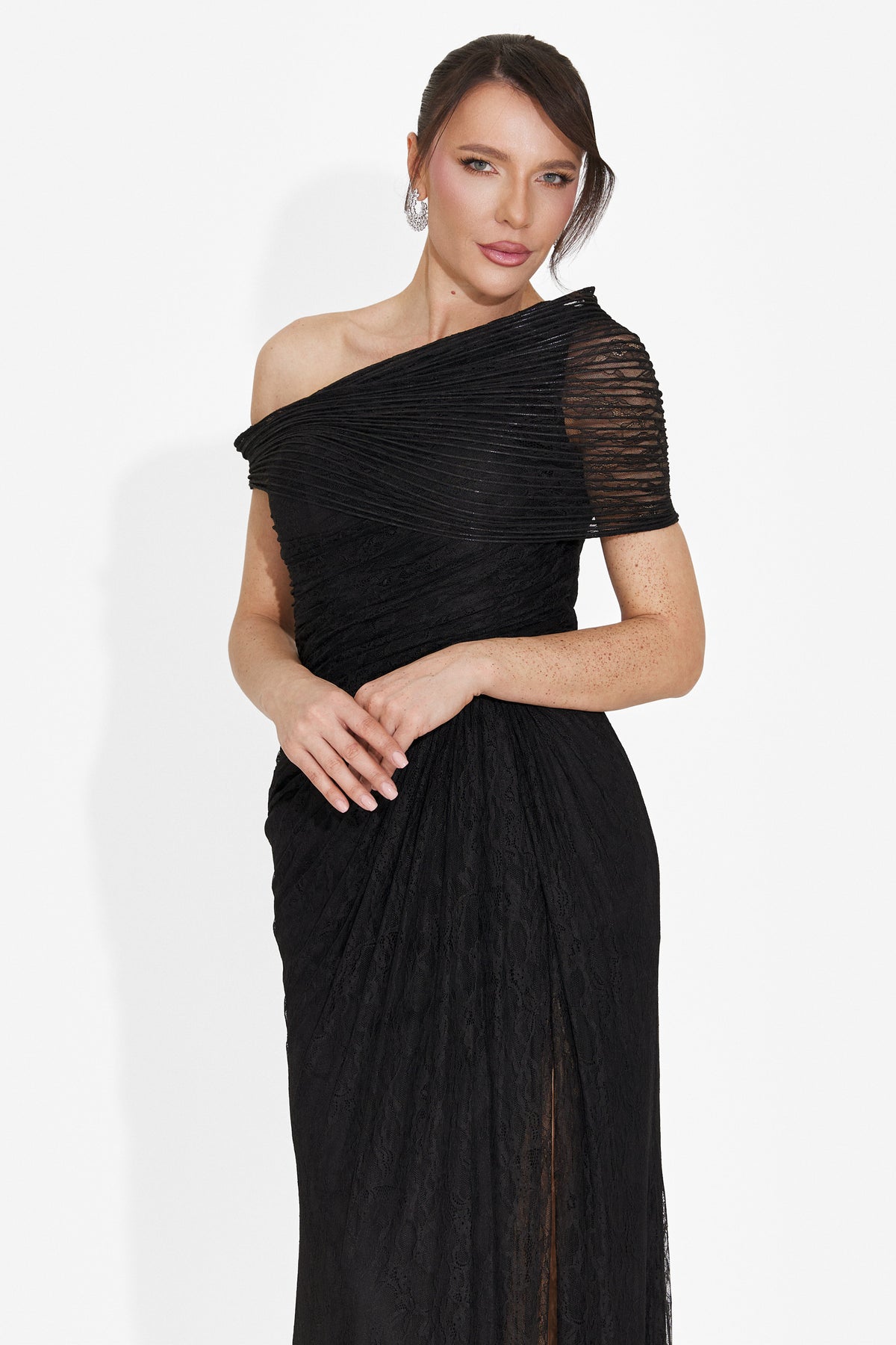 Long black women's dress Alanea Bogas, image 3 of 7