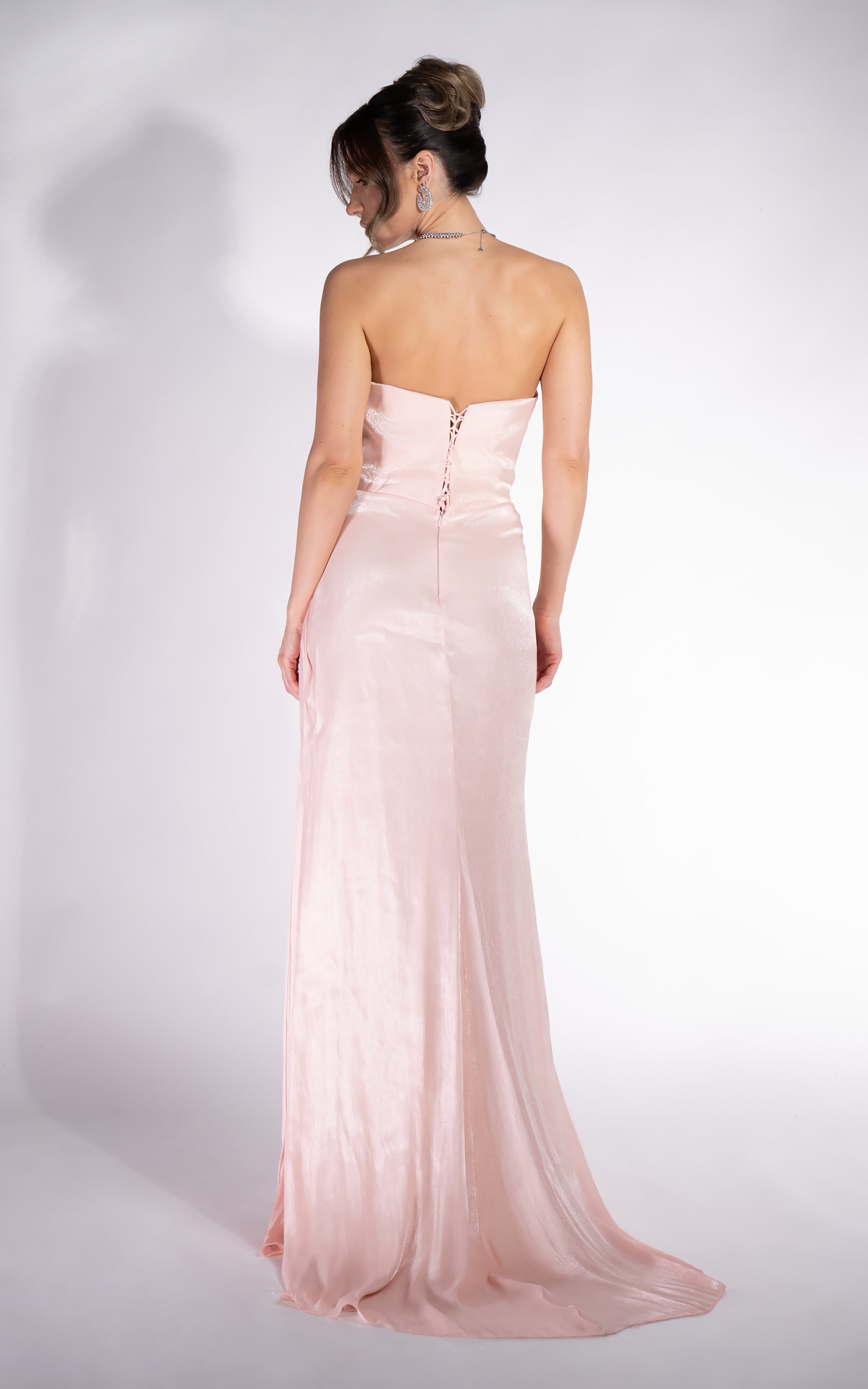 Długa sukienka damska w kolorze różowym Klarisa Bogas