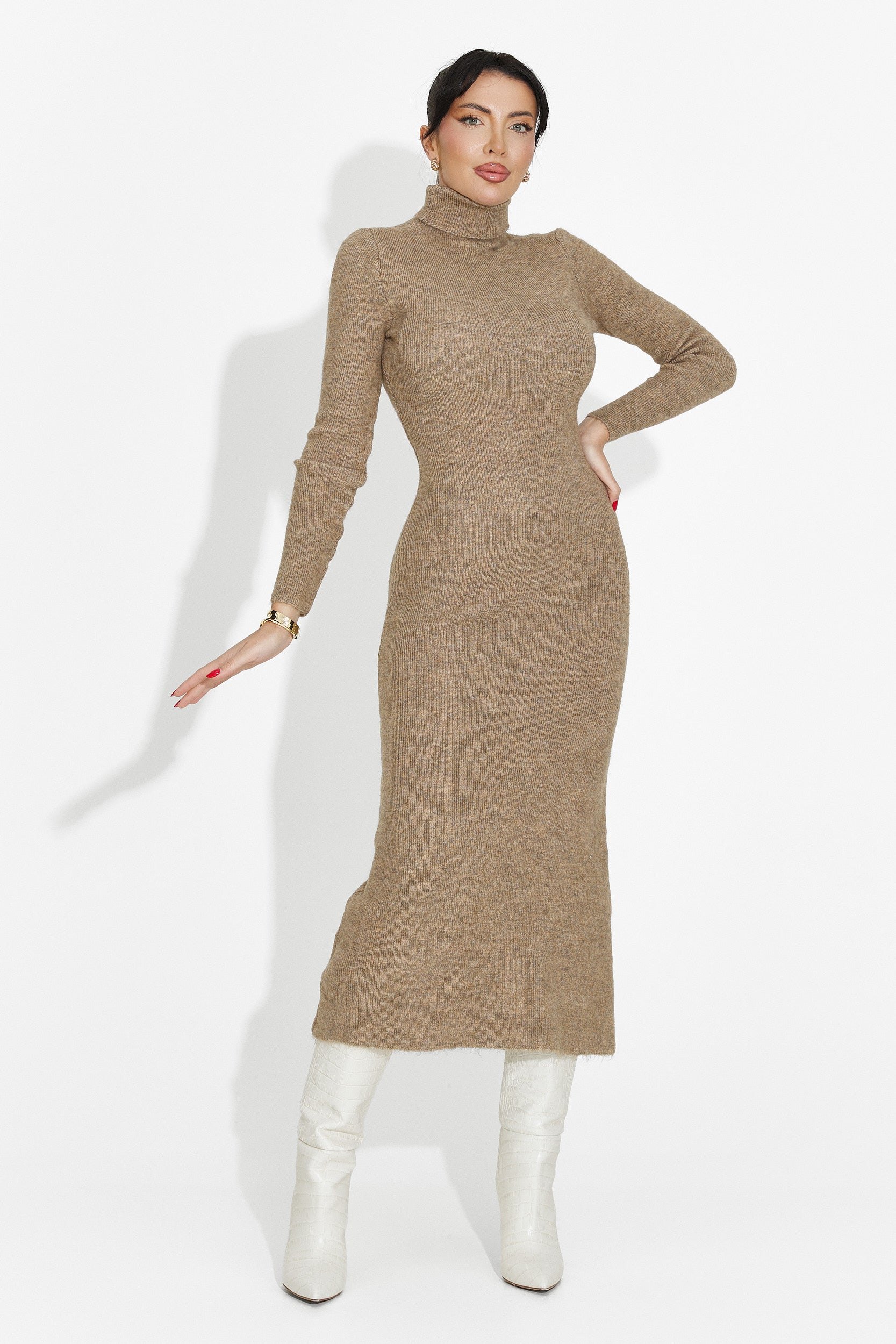 Beżowa sukienka damska midi Patrisia Bogas