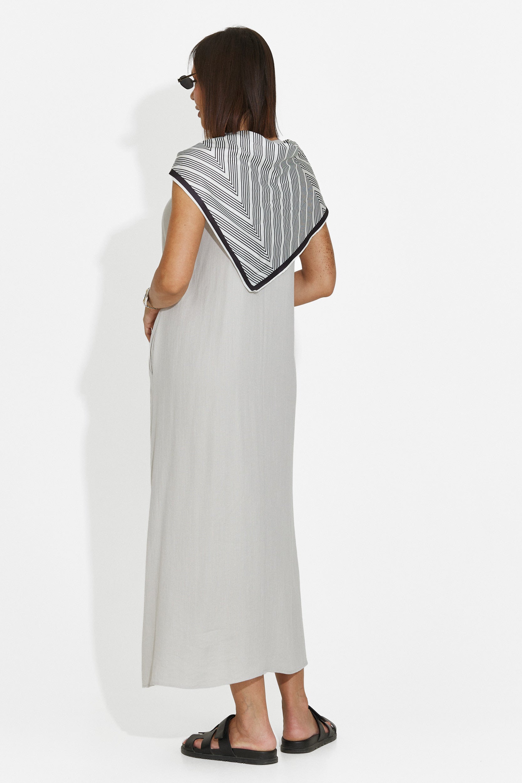 Women's midi gray dress Alievia Bogas