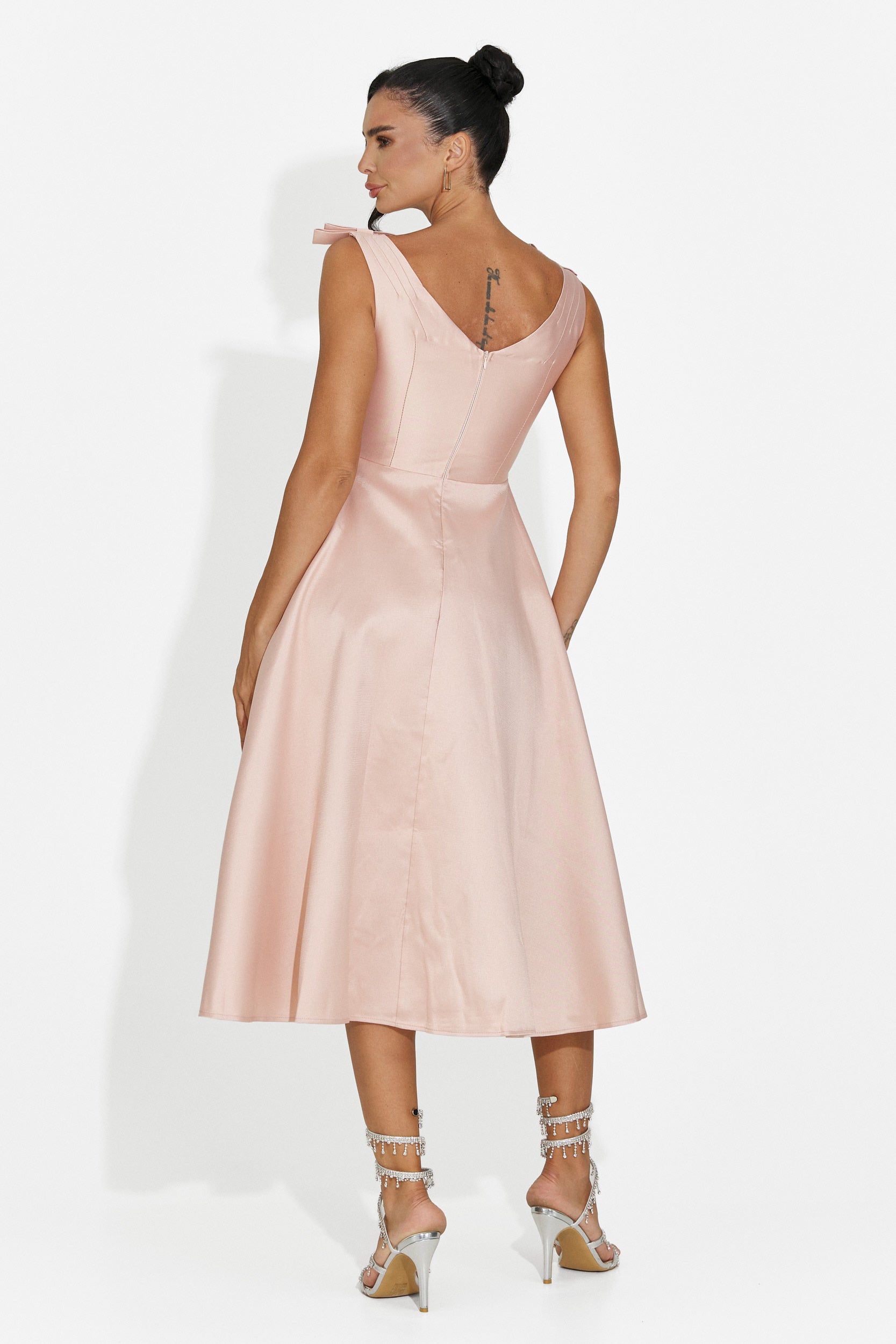 Vestido de mujer midi rosa Ayanda Bogas