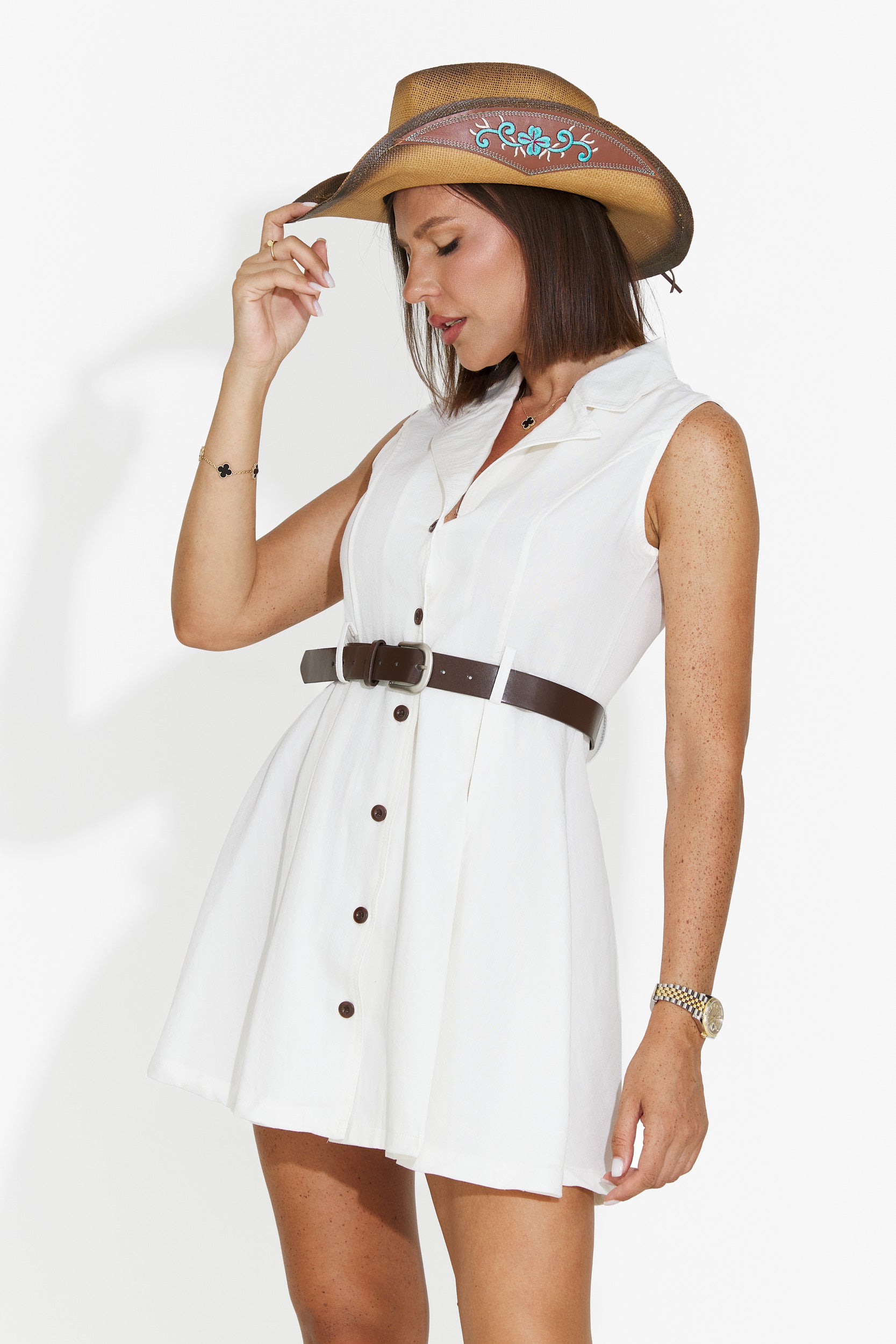 Women's short white dress Giulieta Bogas