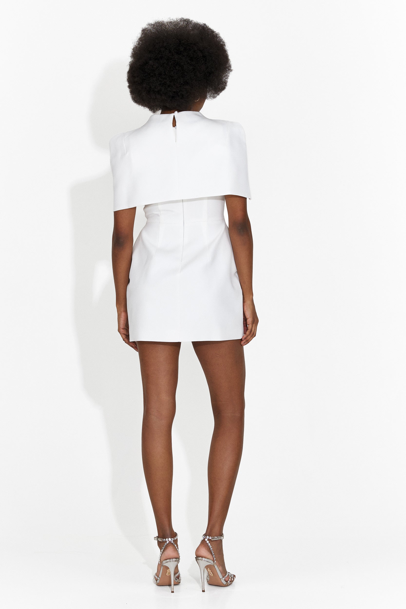 Short white women's dress Jimenia Bogas
