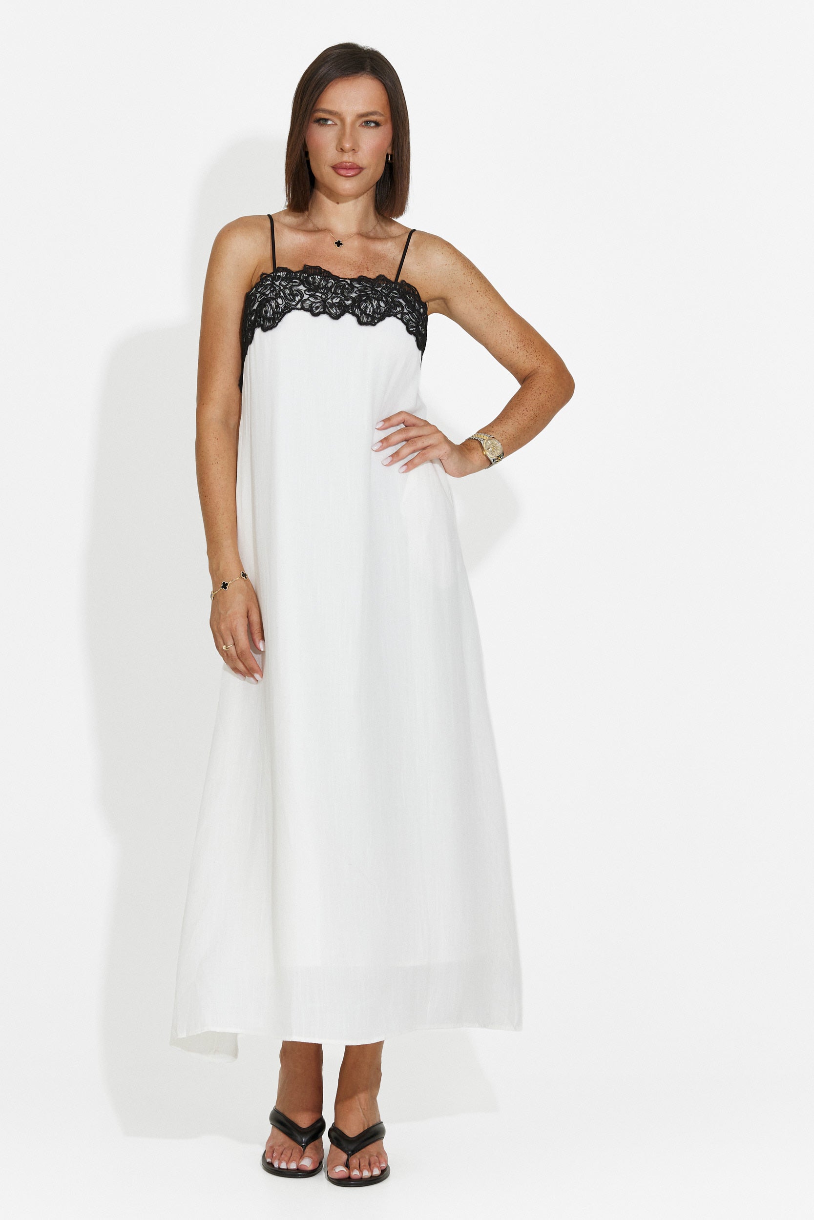 Women's short cream dress Lenisa Bogas