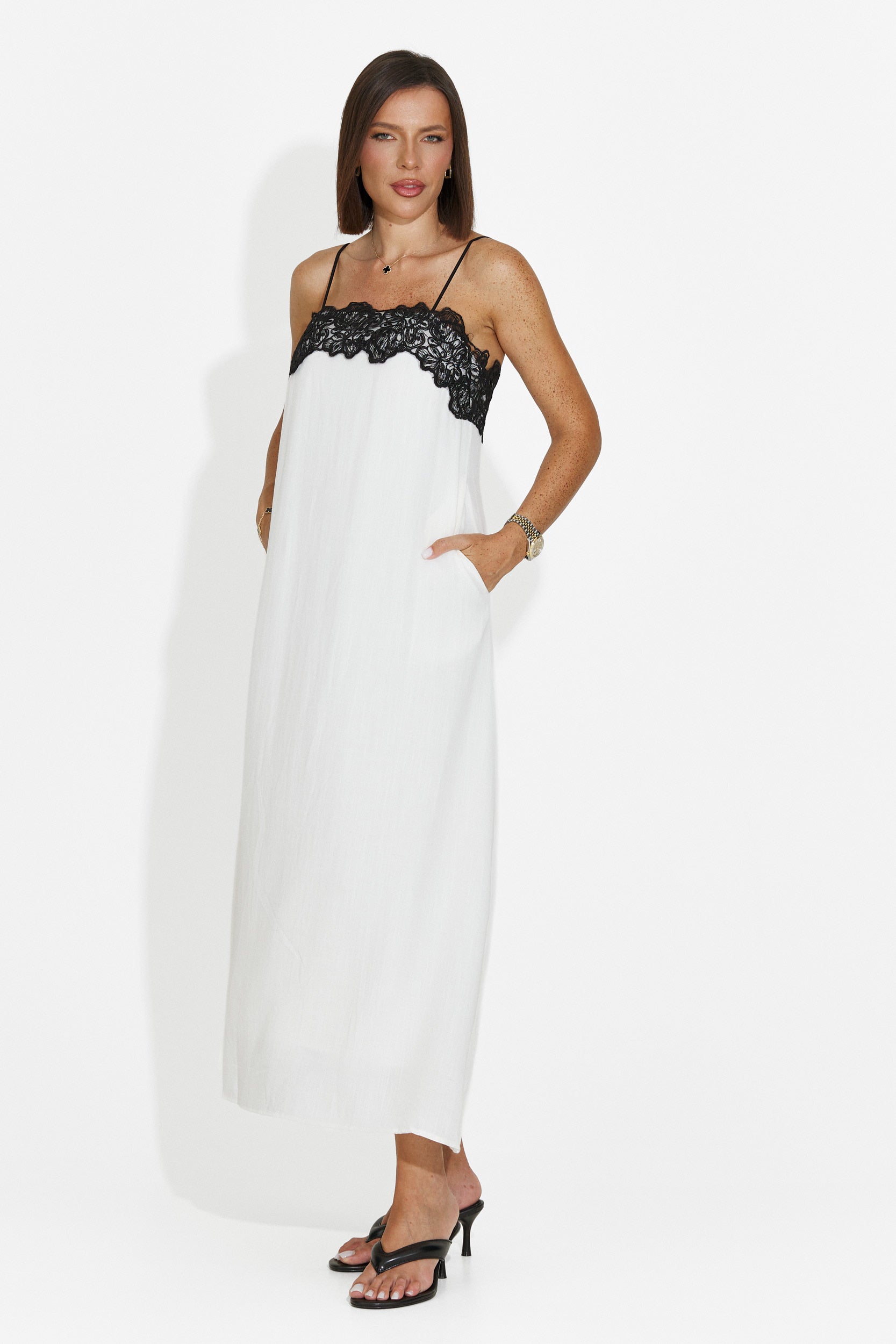 Women's short cream dress Lenisa Bogas
