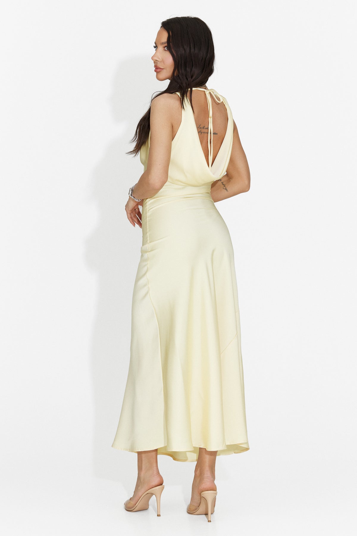 Kurzes gelbes Damenkleid Fabiama Bogas, Bild 2 von 5