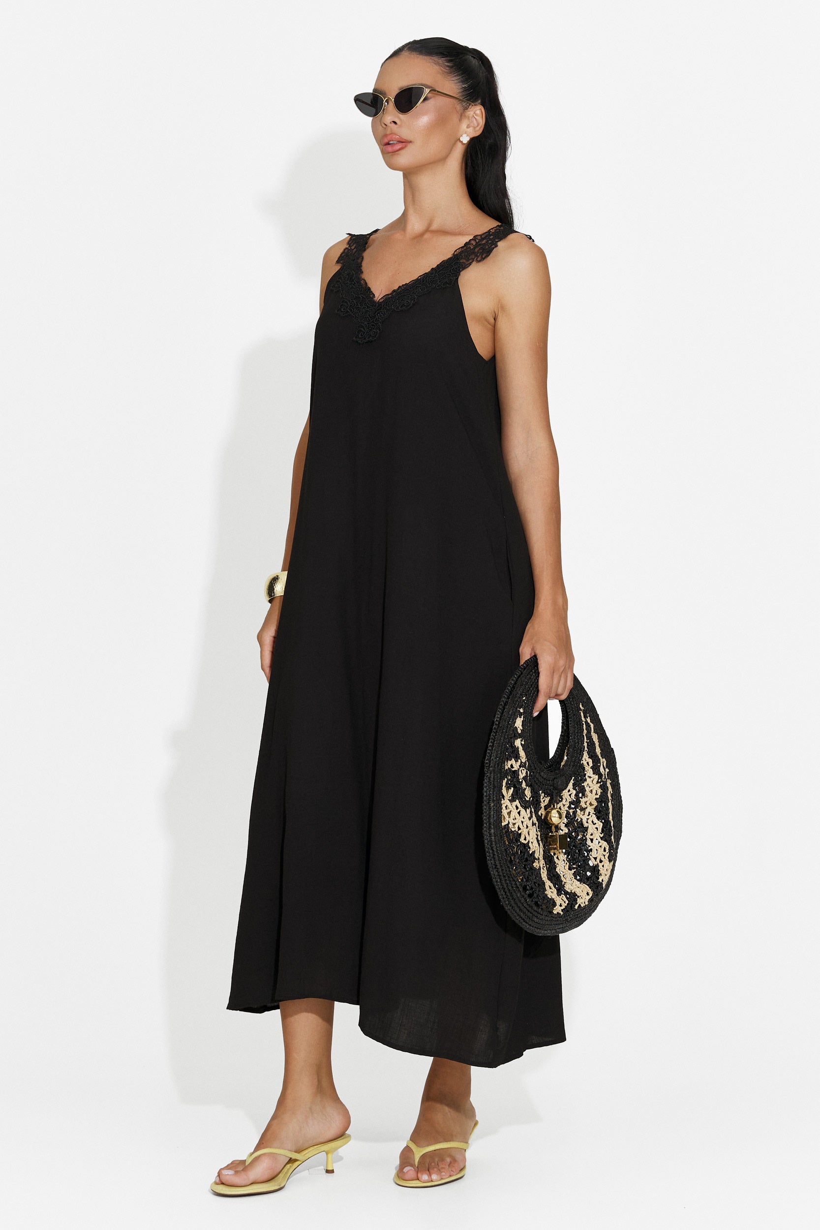 Short black women's dress Clarinia Bogas