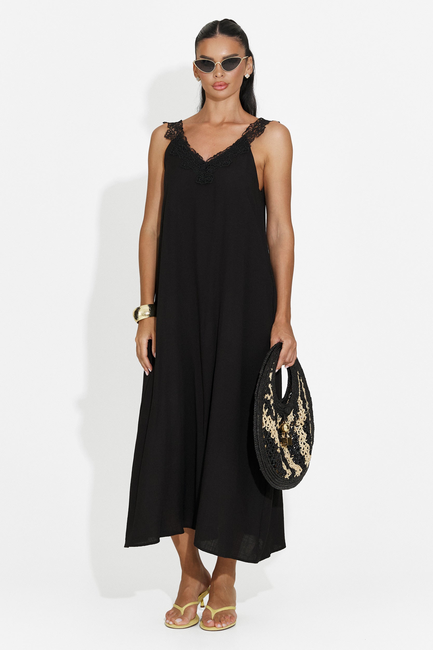 Short black women's dress Clarinia Bogas