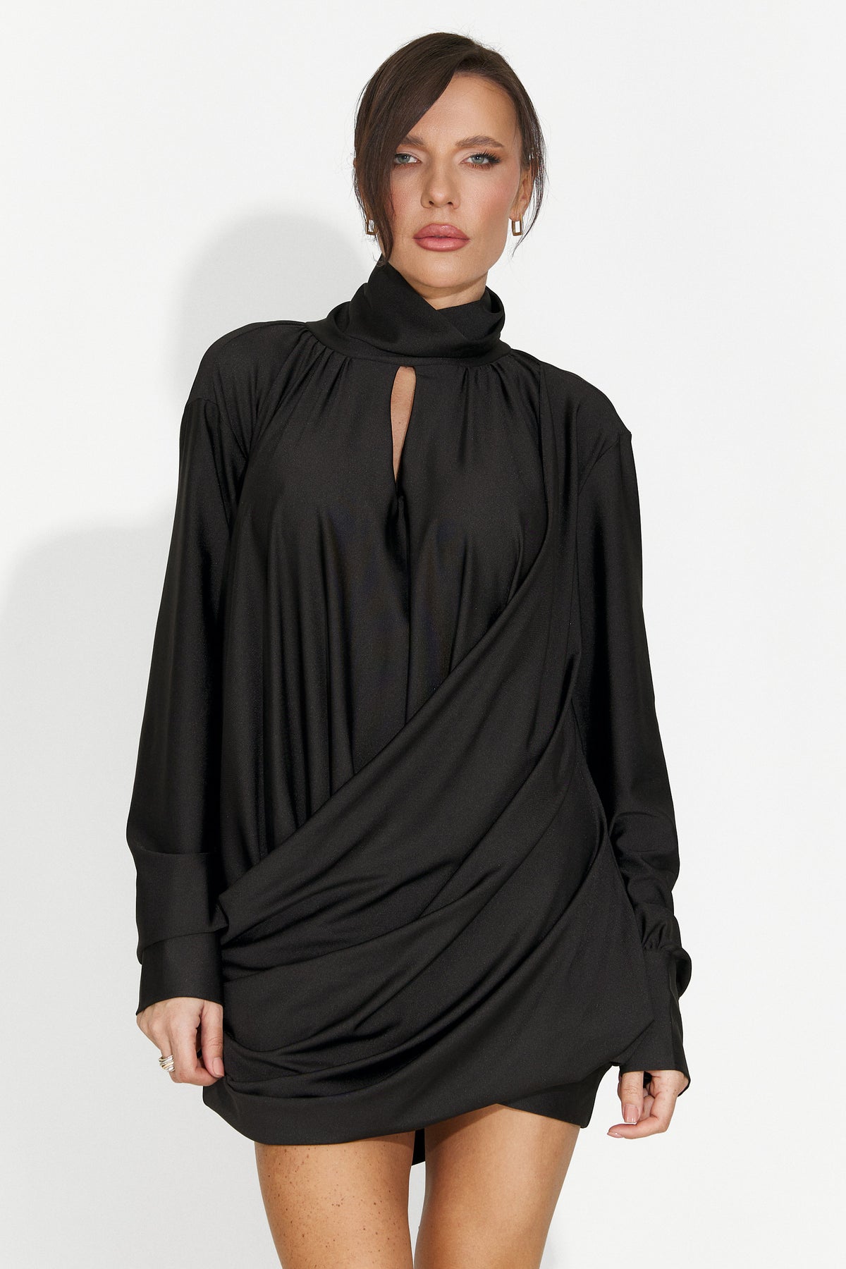 Black Short Women's Dress Viardo Bogas, image 8 of 8