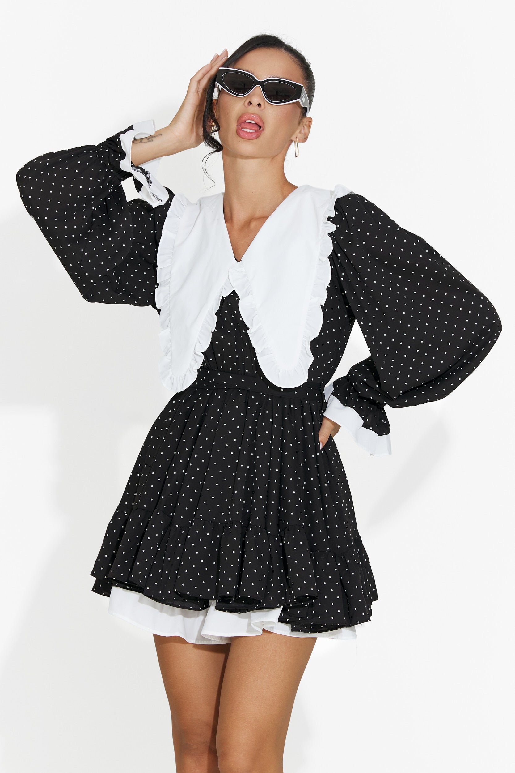 Vestido corto negro de mujer Yucana Bogas