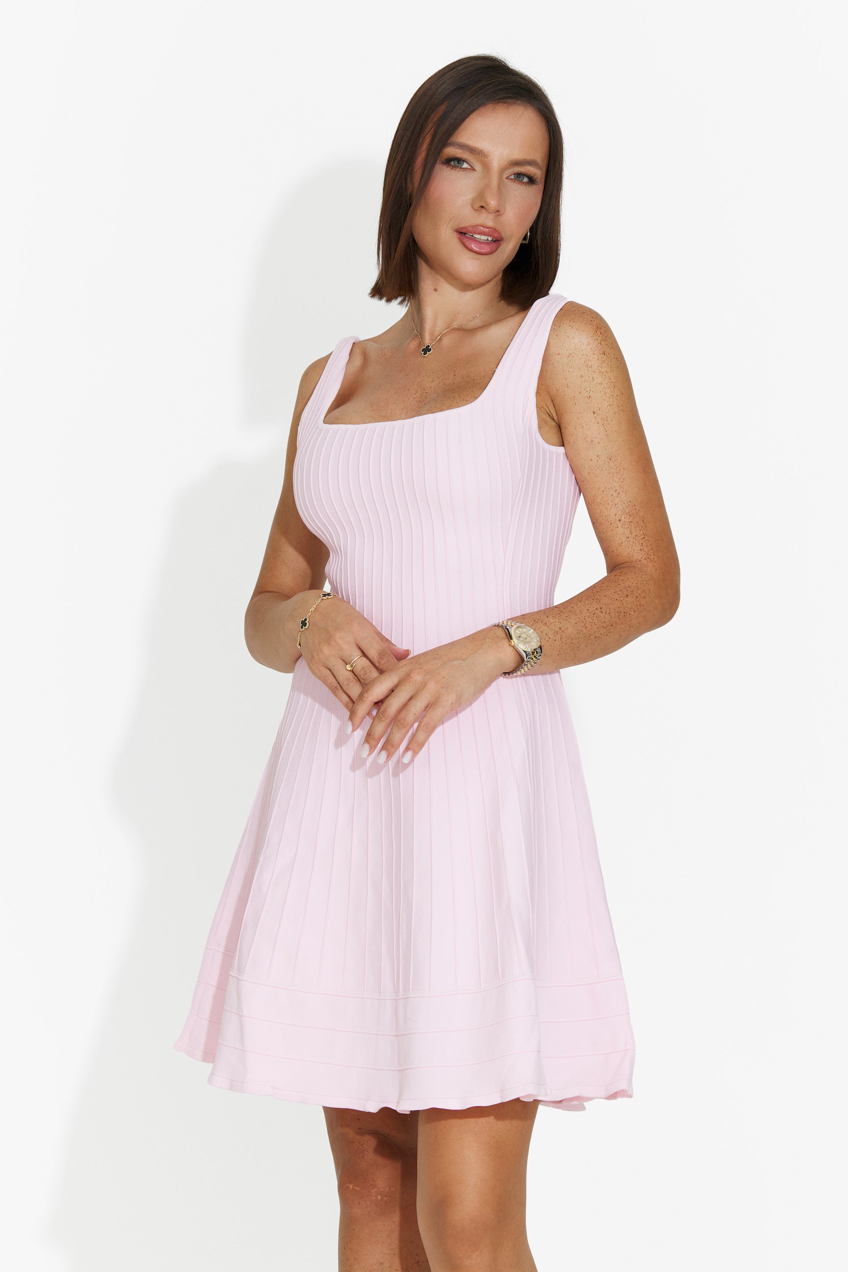 Vestido corto rosa de mujer Betana Bogas