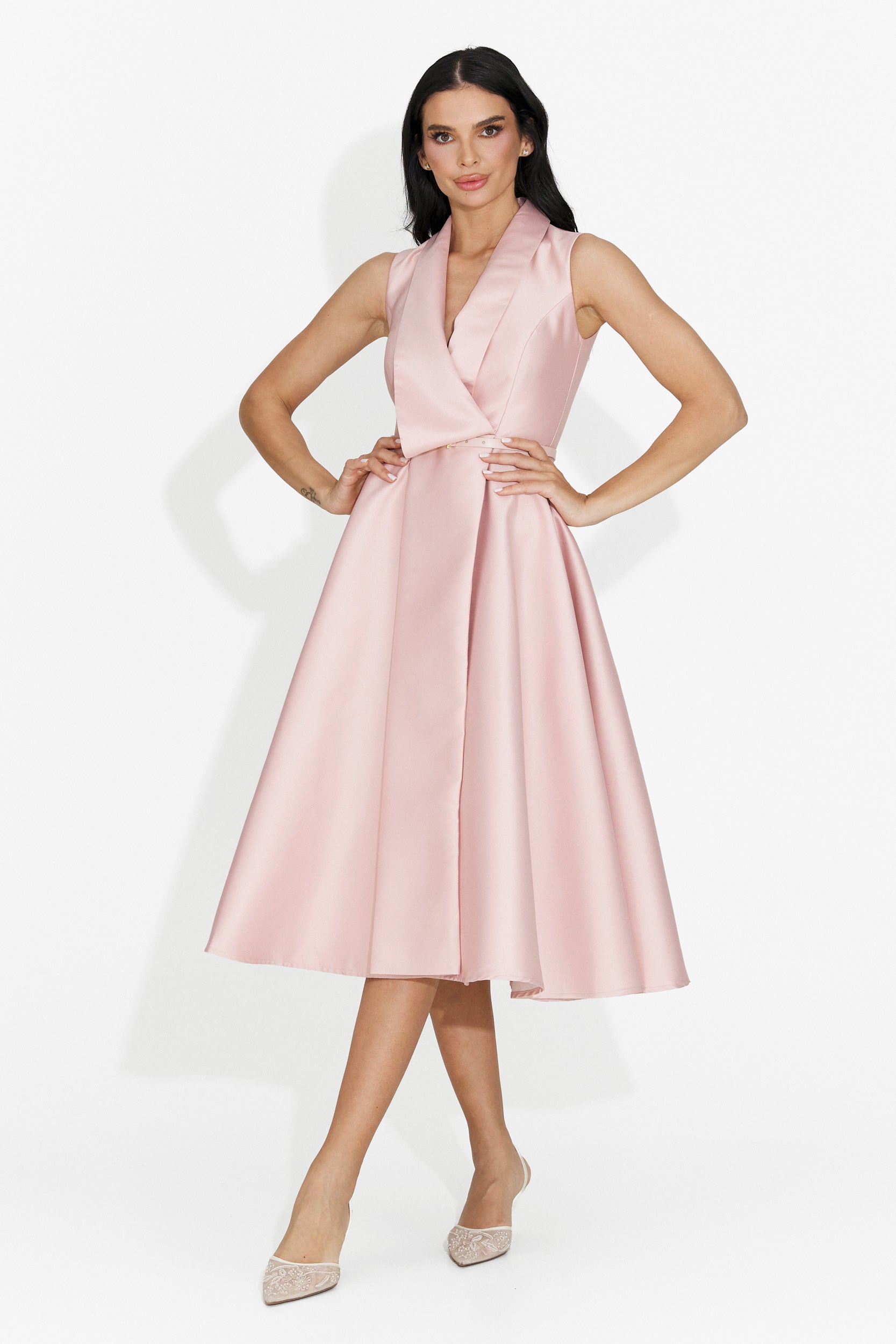 Kady Bogas kurzes rosa Damenkleid