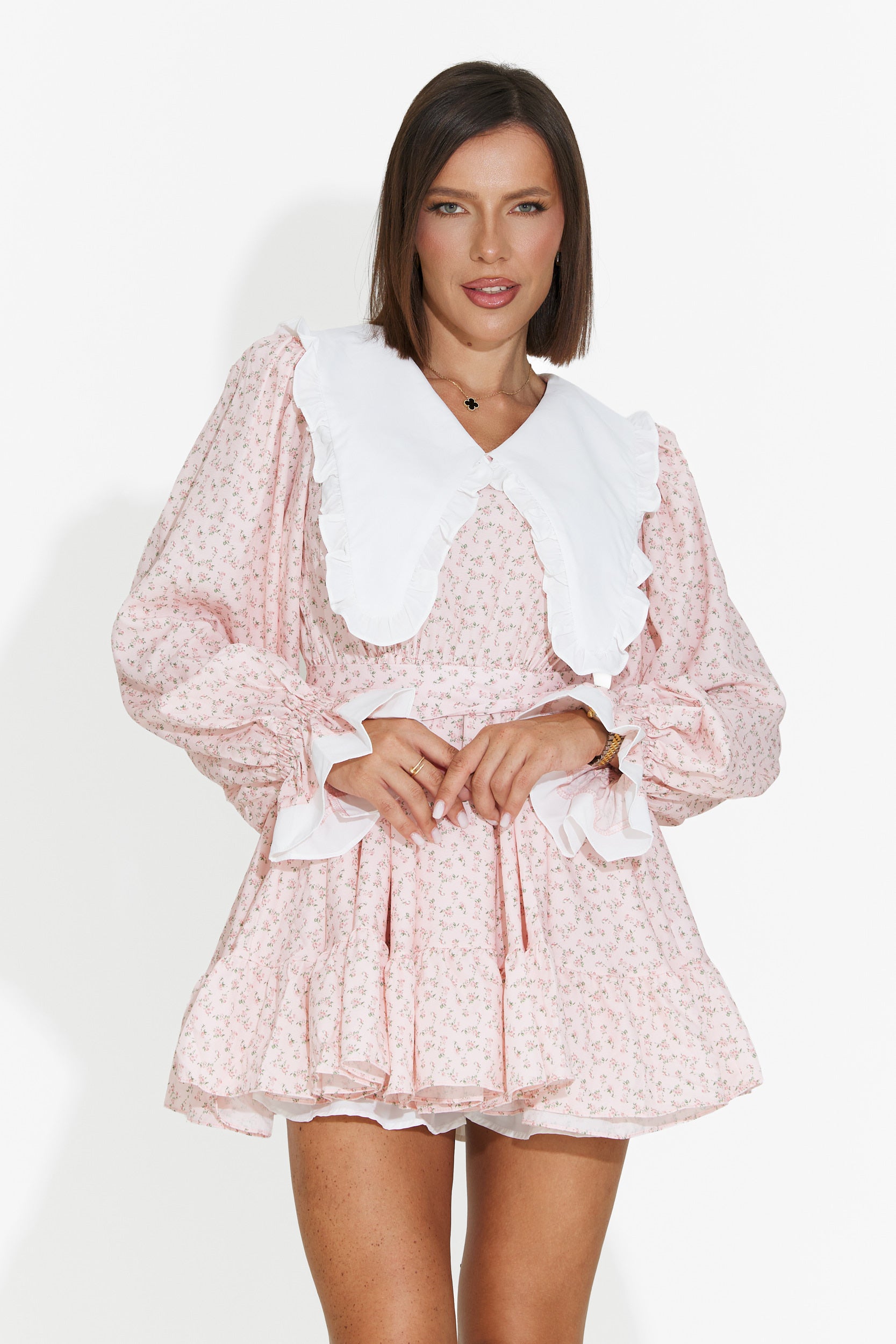 Short pink women's dress Trivaya Bogas