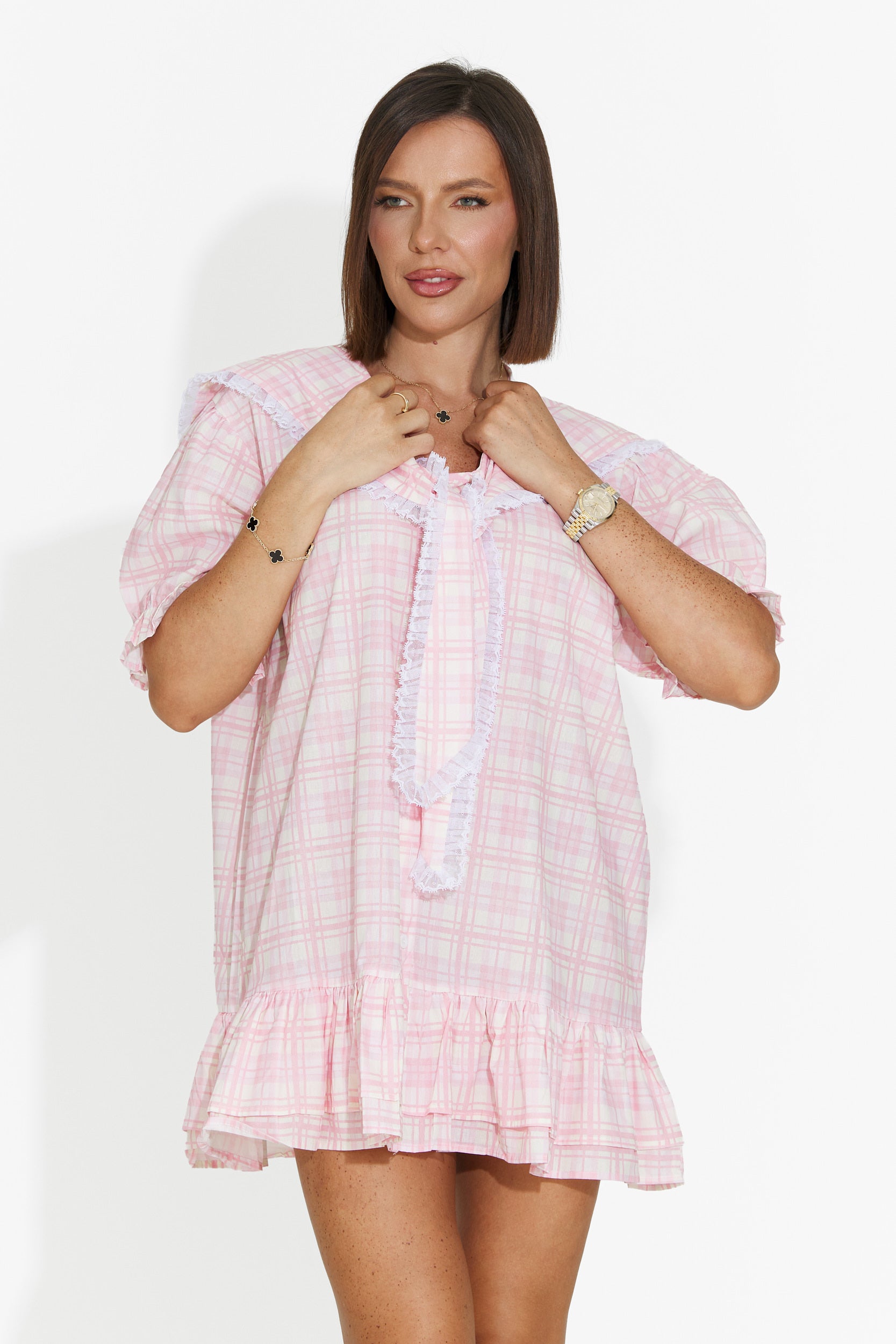 Robe femme courte style chemise rose Beshoka Bogas