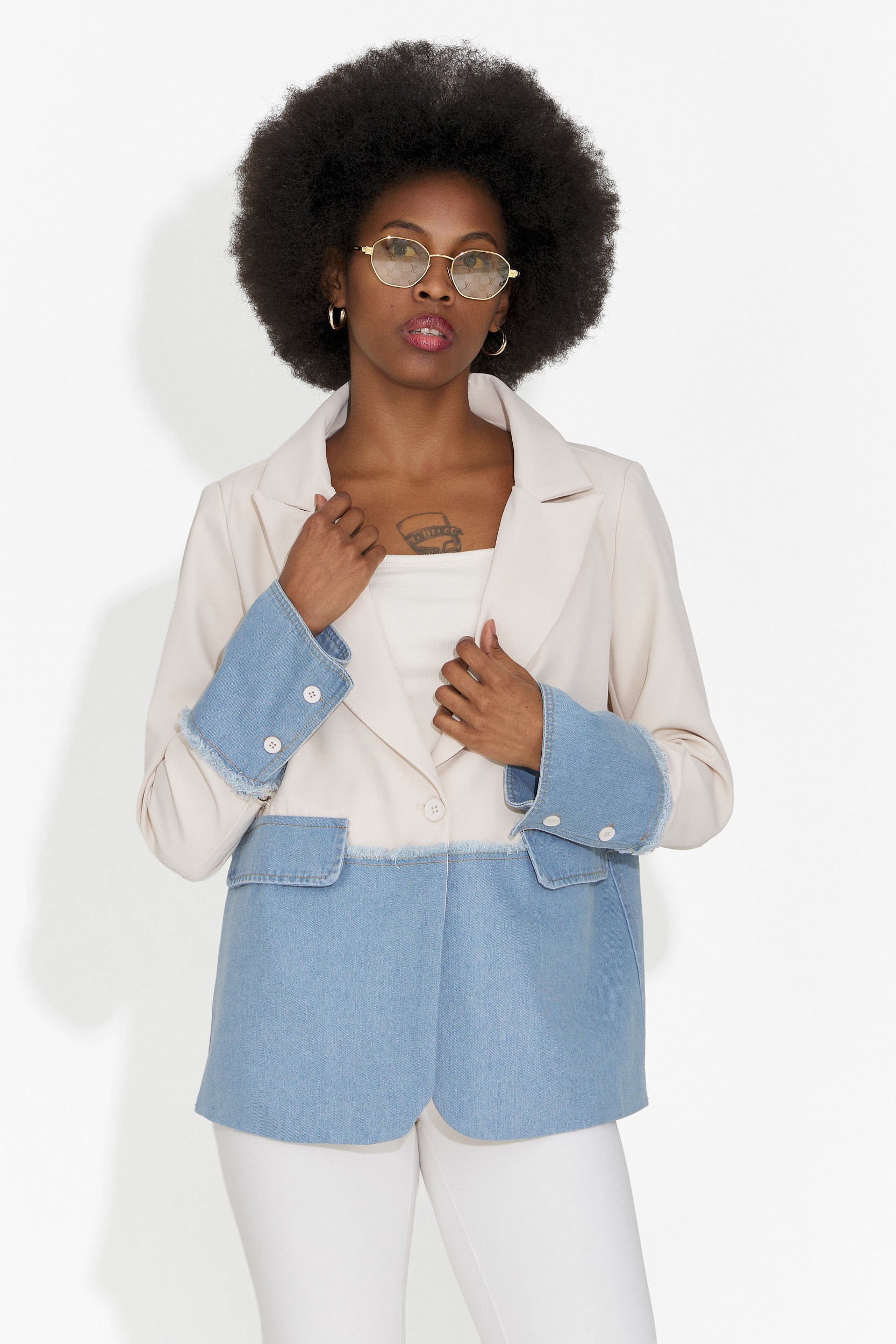 Elegant Women's Cream Blazer Samiria Bogas