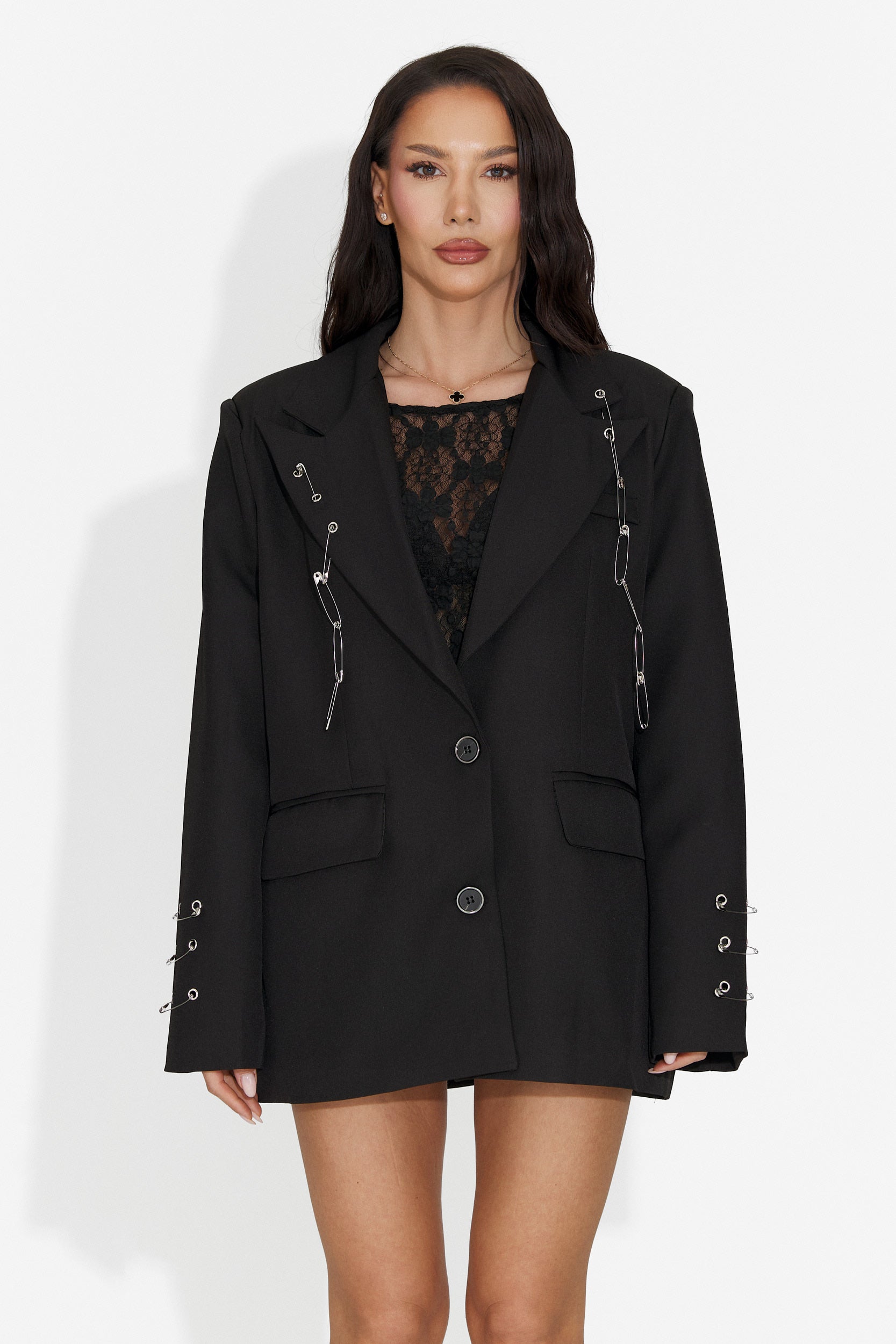 Esinty Bogas Eleganter Schwarzer Damenblazer