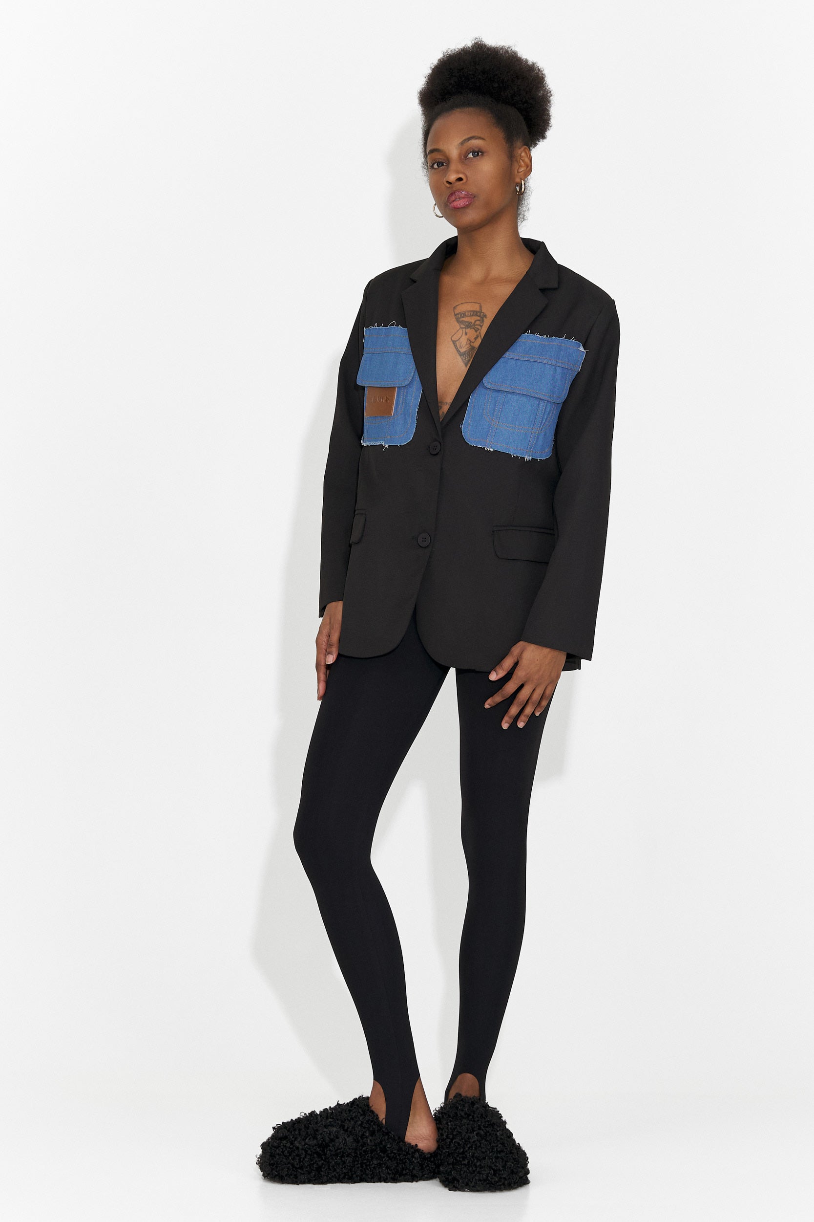 Elegant black ladies blazer Graziela Bogas