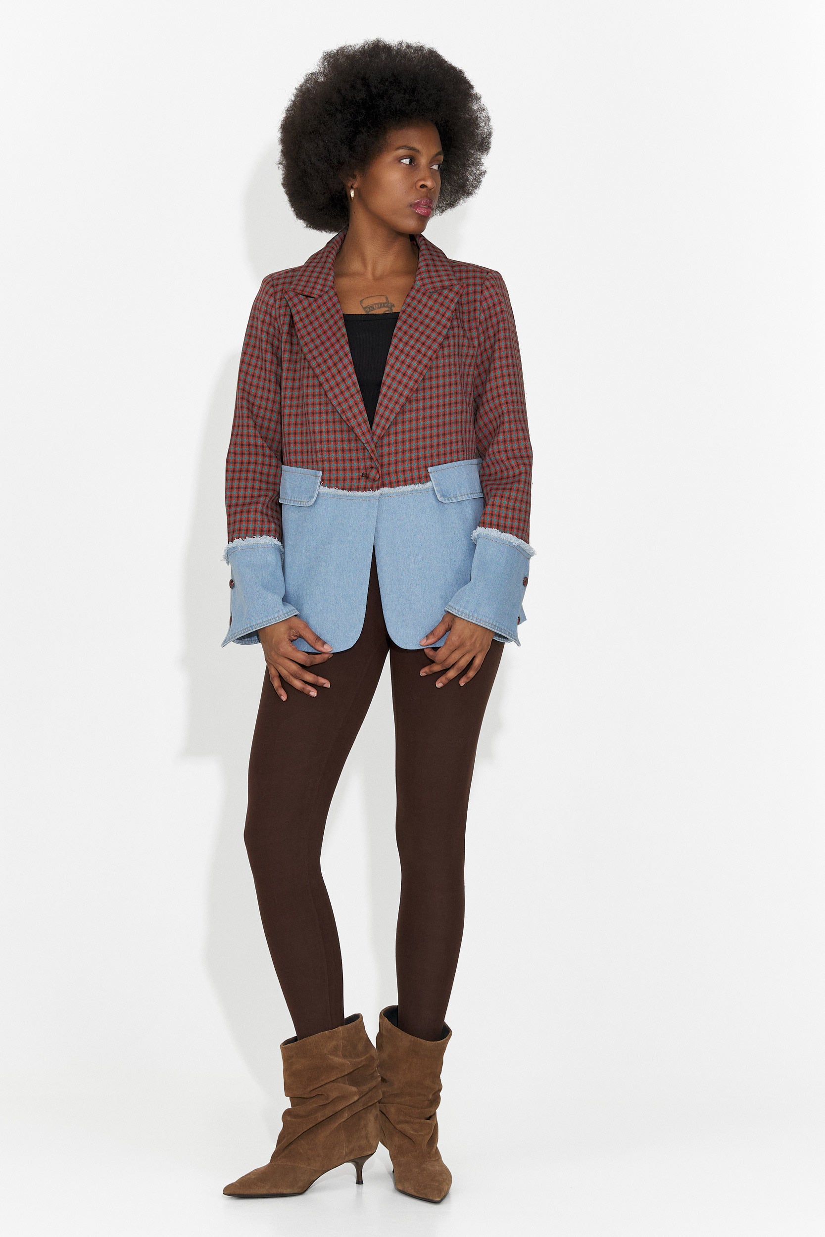 Elegant Maroon Women's Blazer Zinalia Bogas