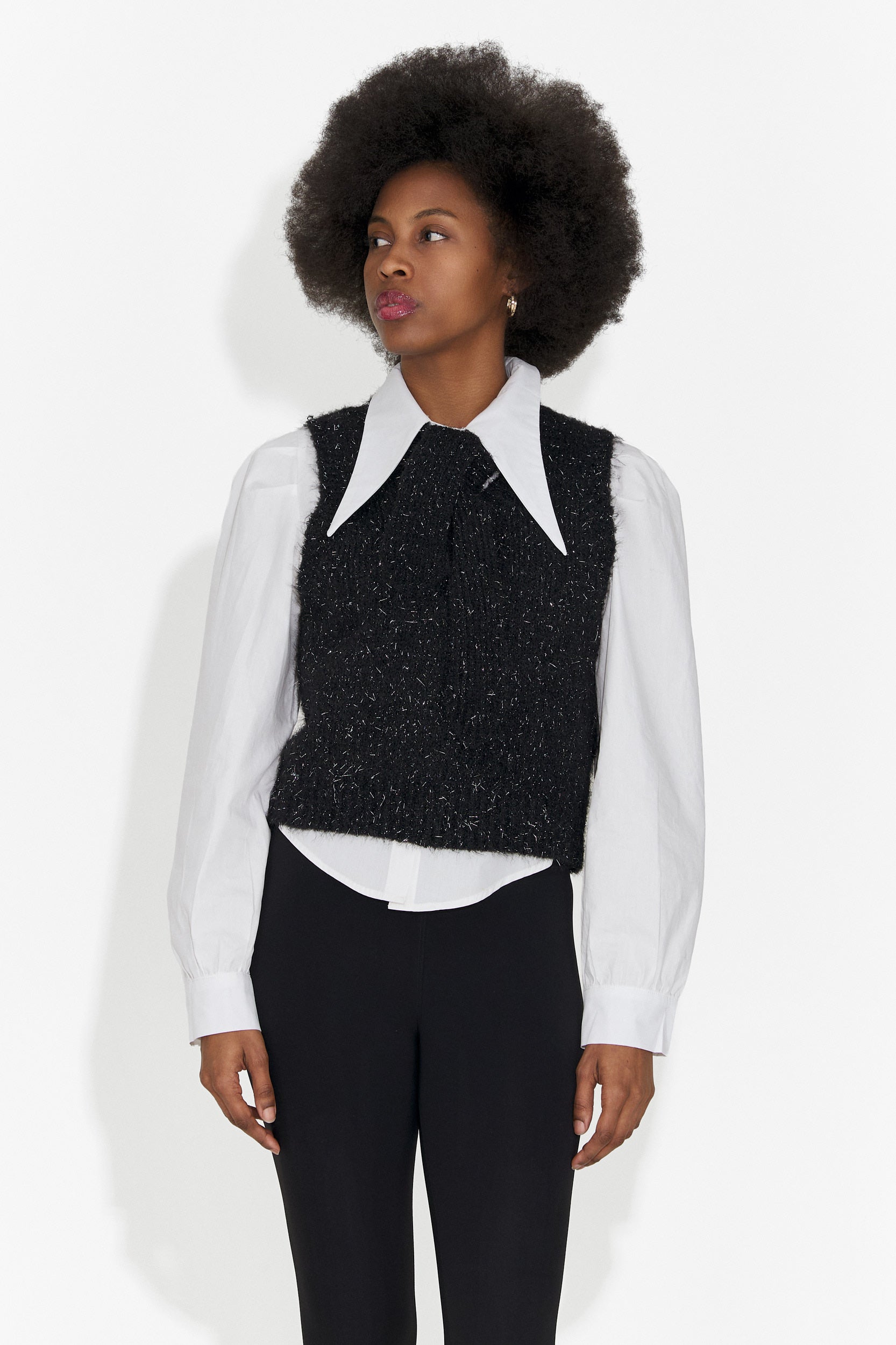 Sada 3 kusy košile + vesta + černá kravata Izaura Bogas