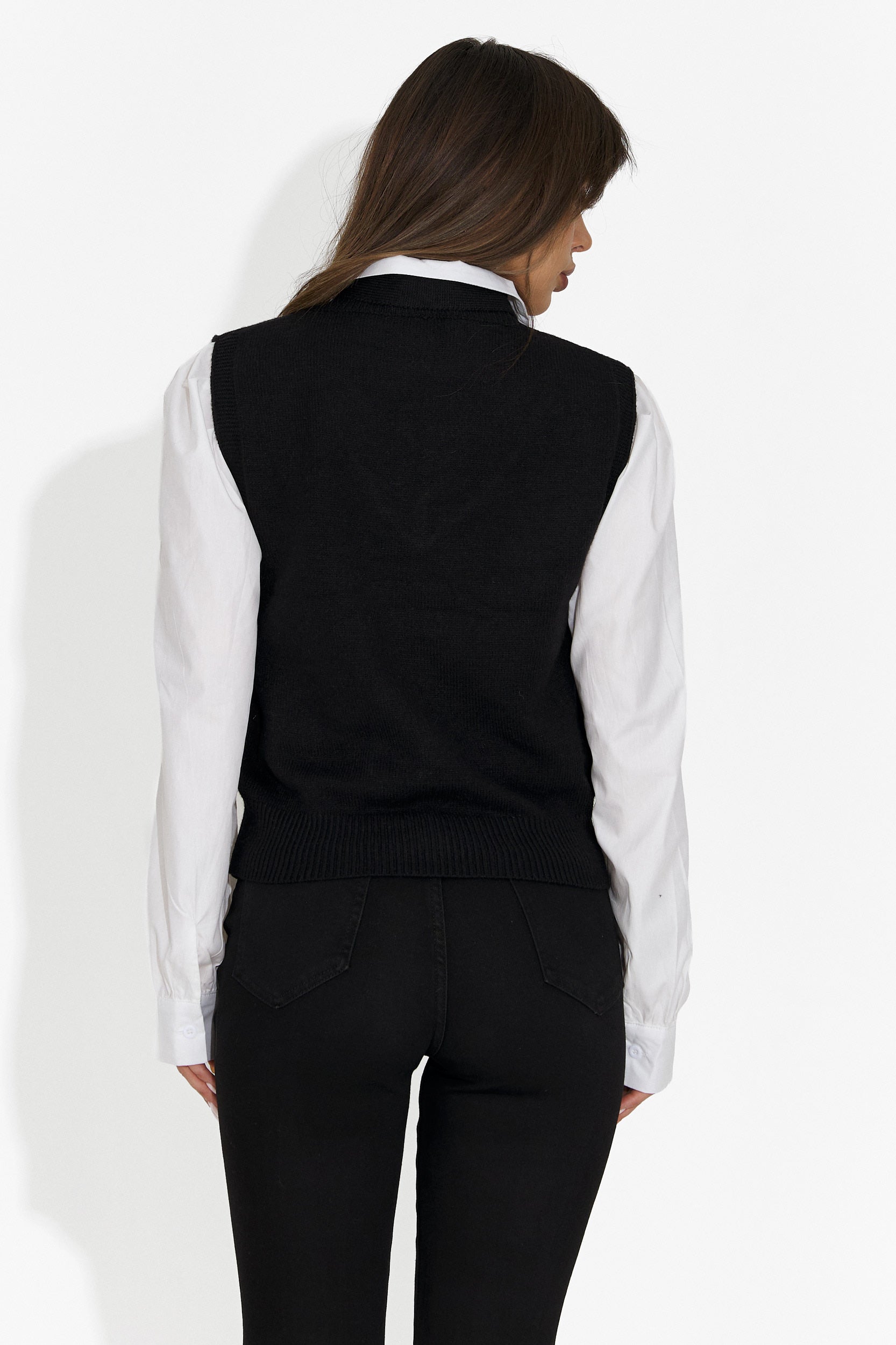 Damset 3 delar skjorta + väst + svart slips Ofeliana Bogas