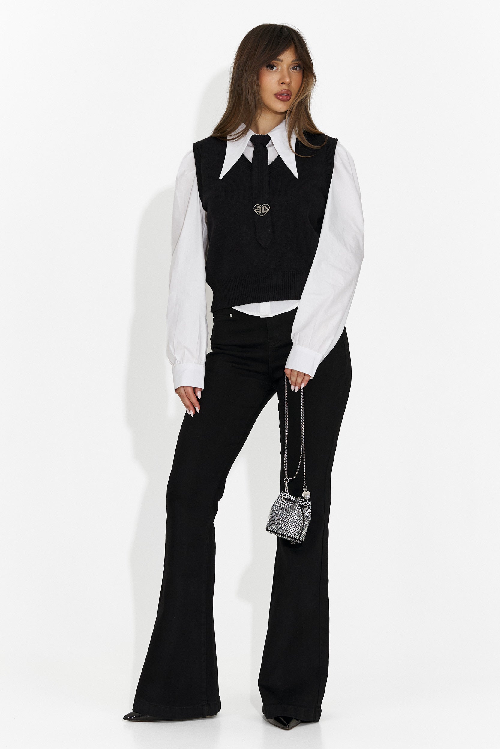 Damset 3 delar skjorta + väst + svart slips Ofeliana Bogas