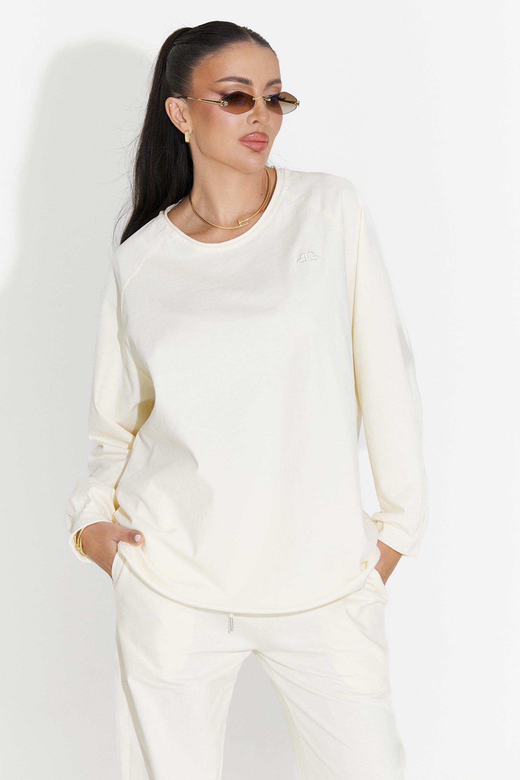 Damski dres casual beżowy Clavira Bogas