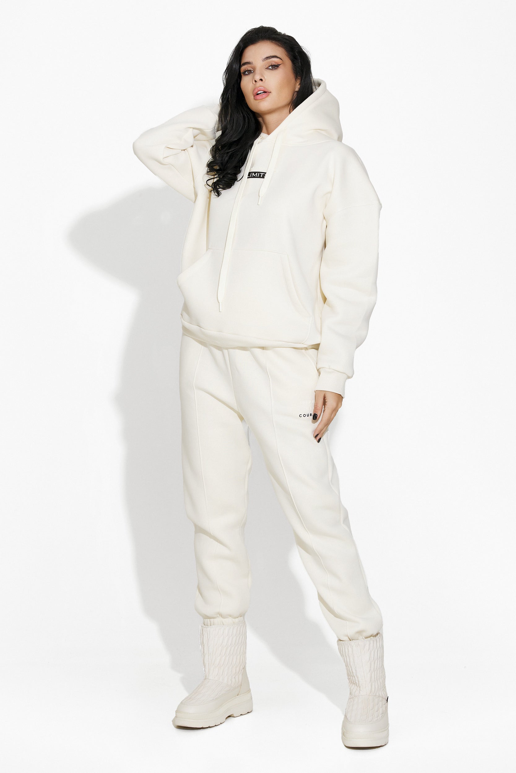 Trening damski casual beżowy Dreva Bogas